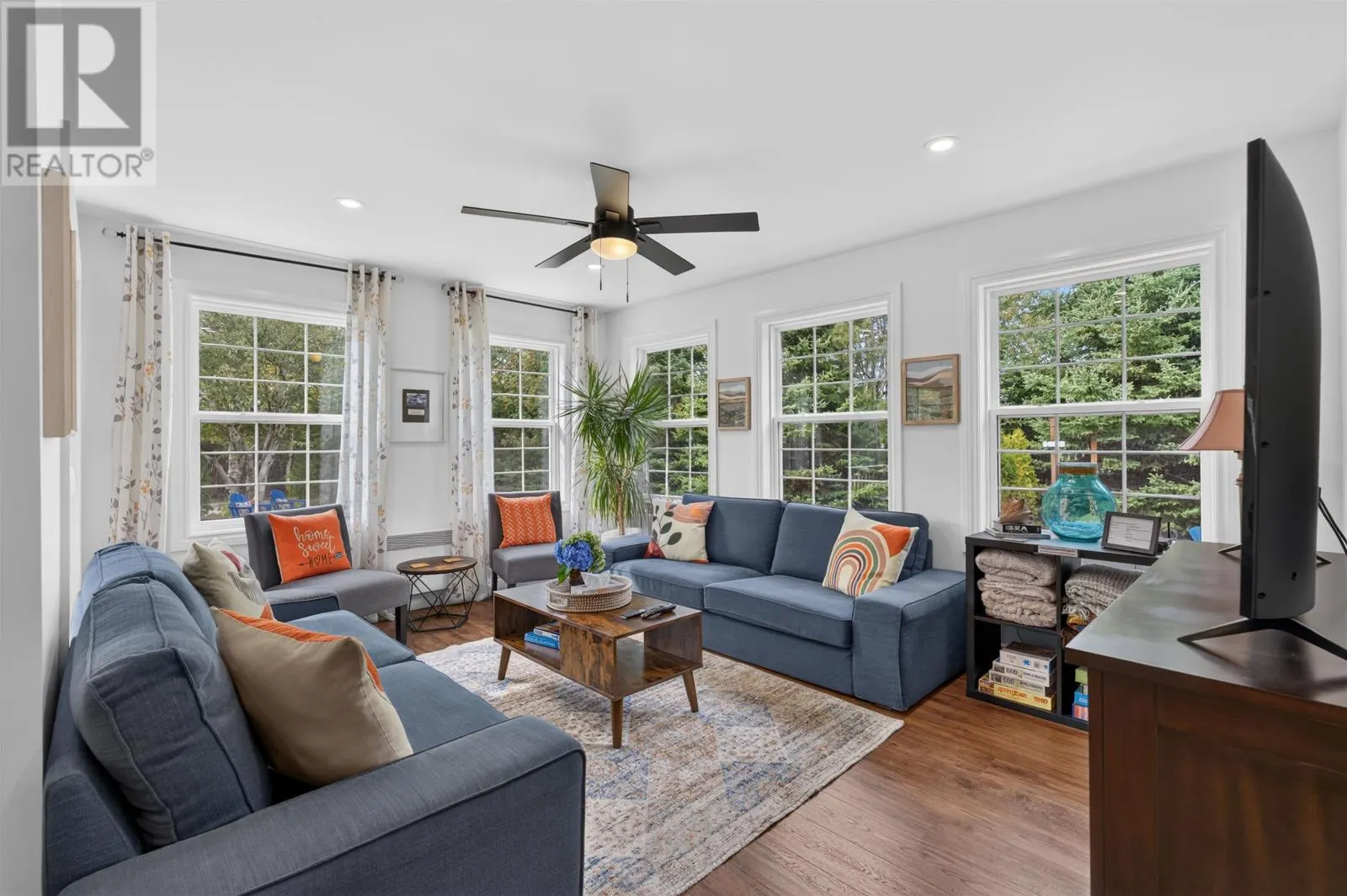 105 Forest Hills Lane