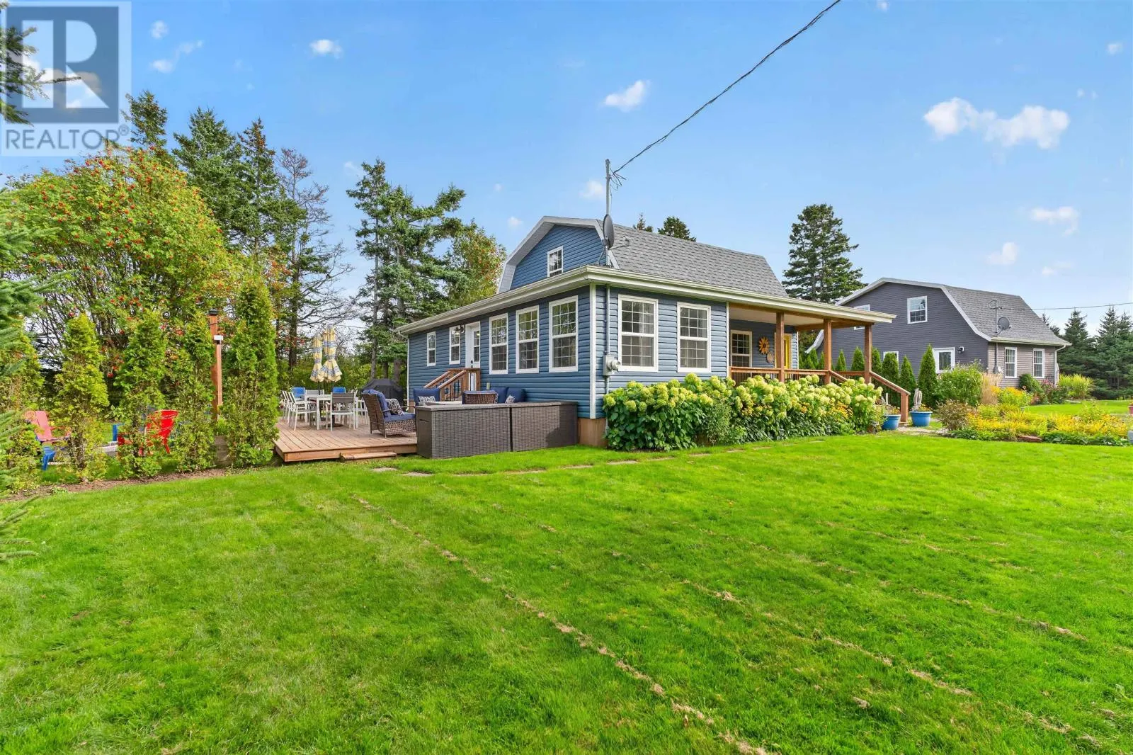 105 Forest Hills Lane