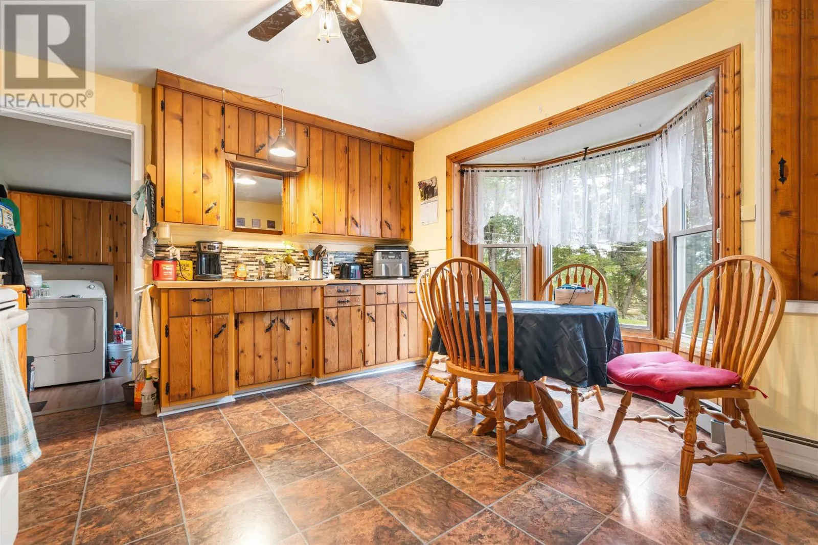 12 Reg Moir Drive