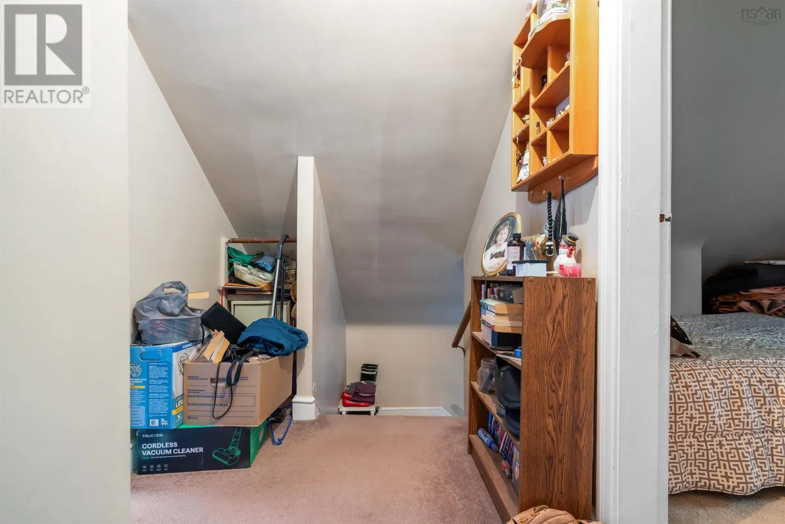 12 Reg Moir Drive