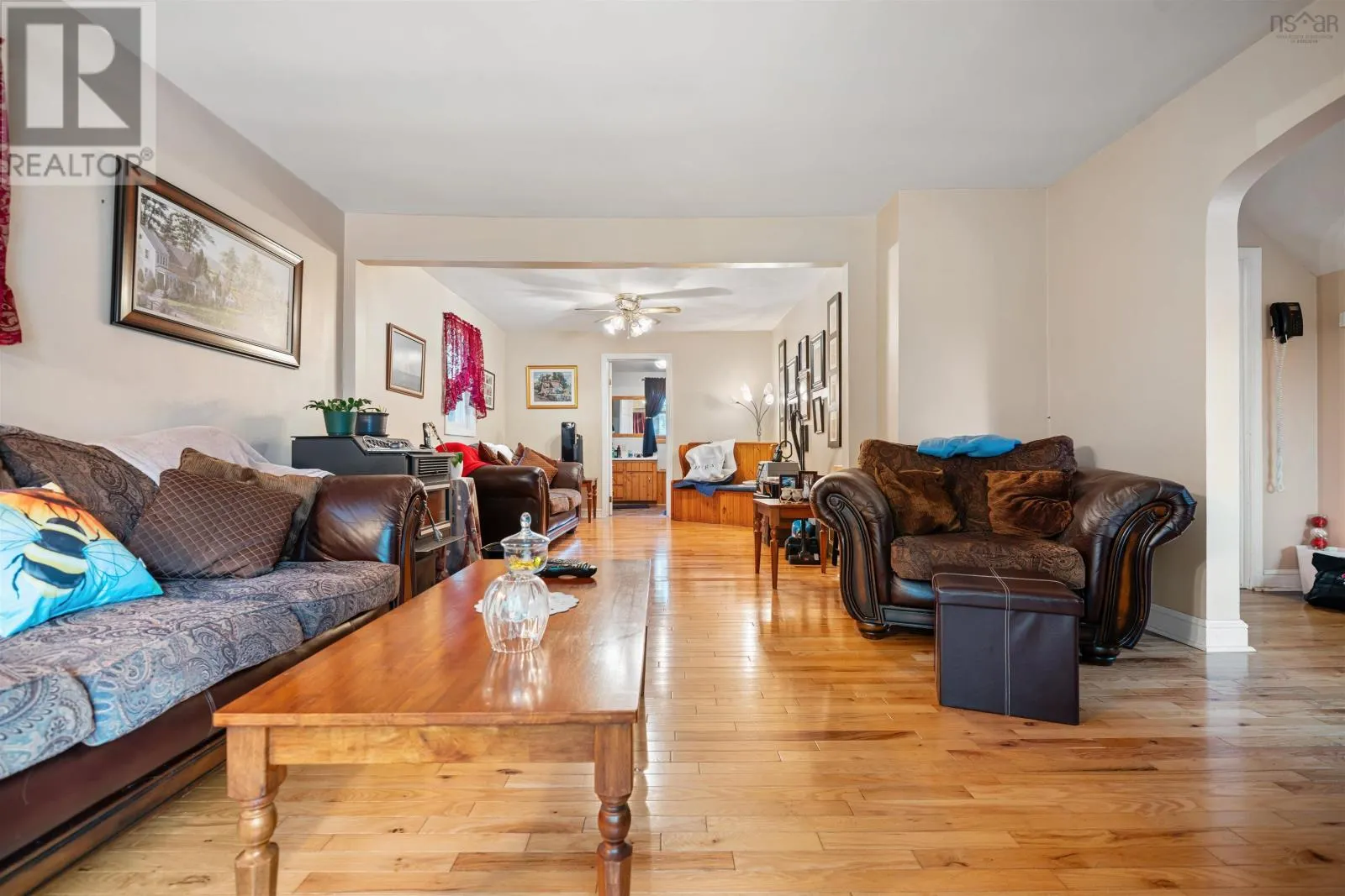 12 Reg Moir Drive