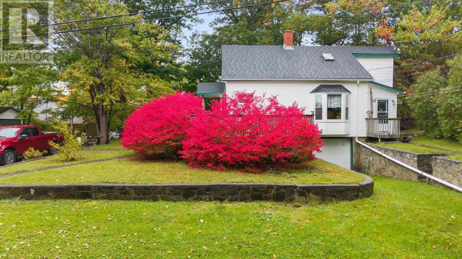 12 Reg Moir Drive