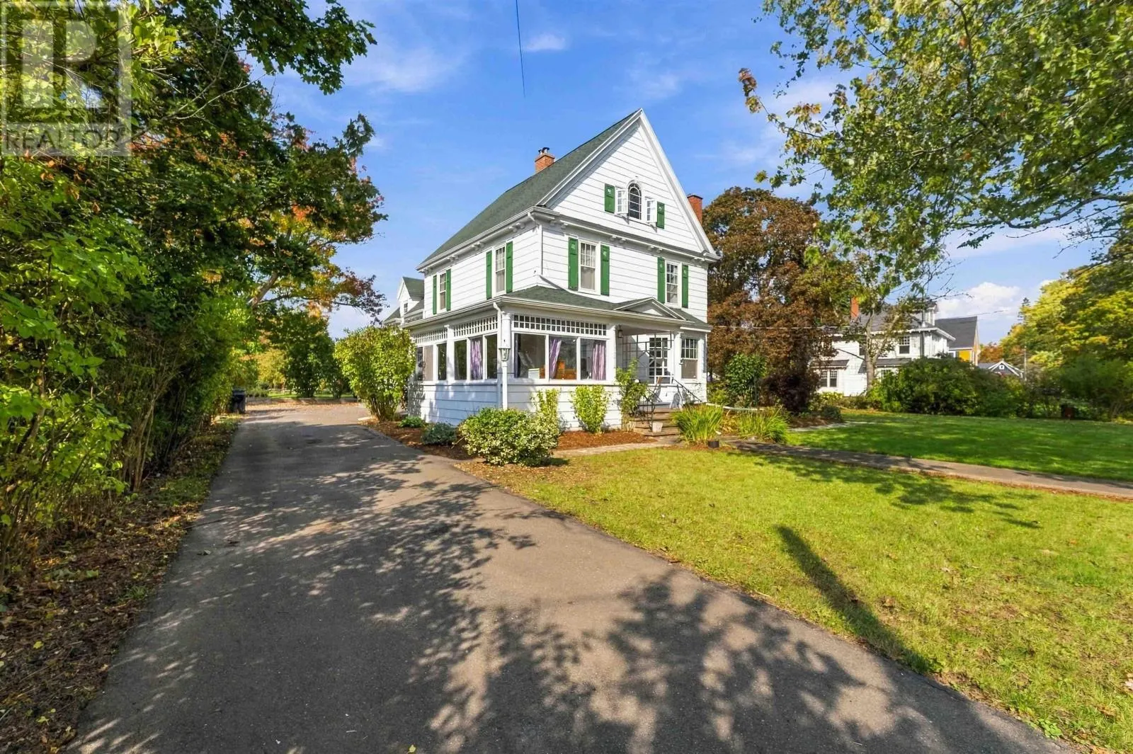 383 Main Street