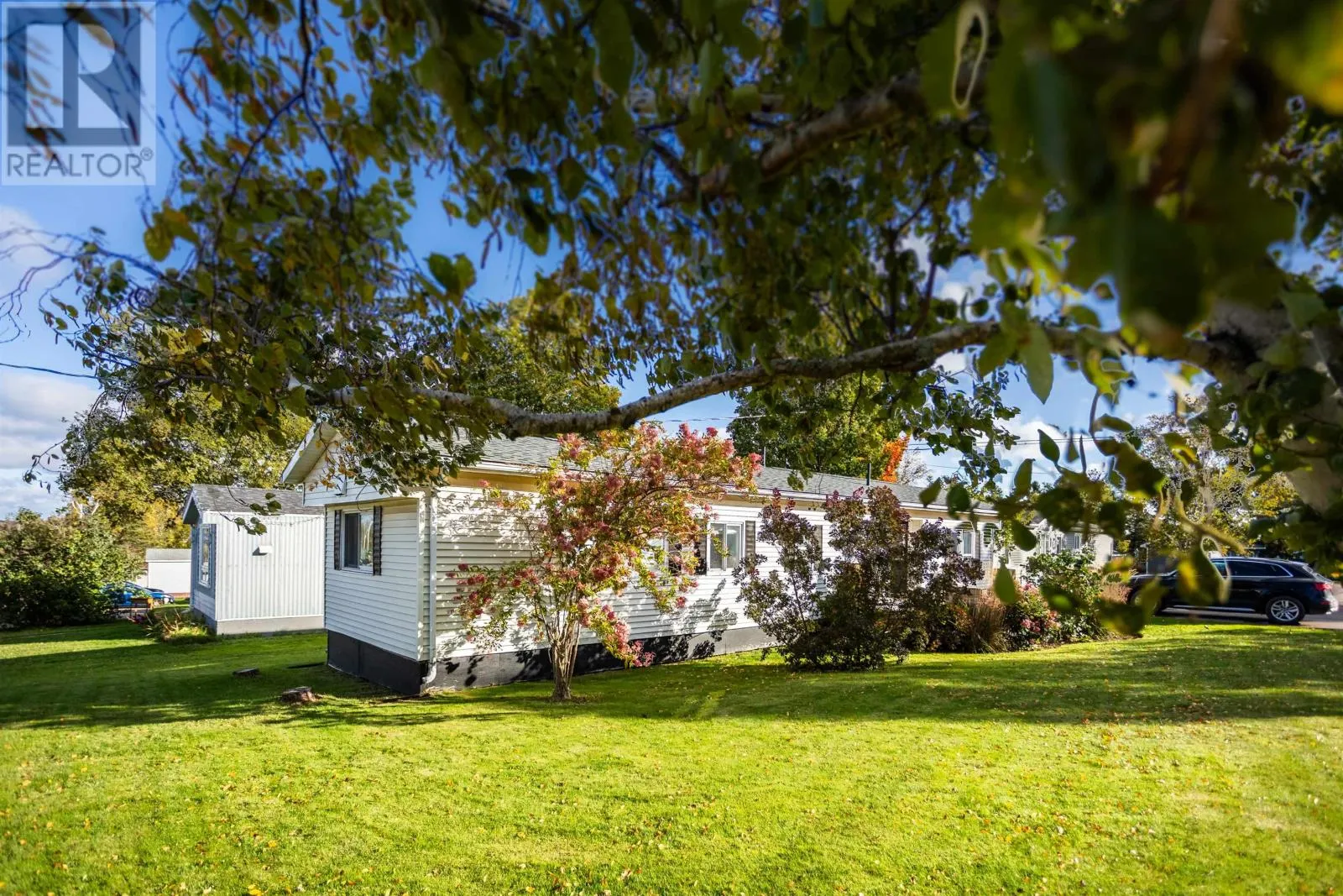 7 Heritage Drive
