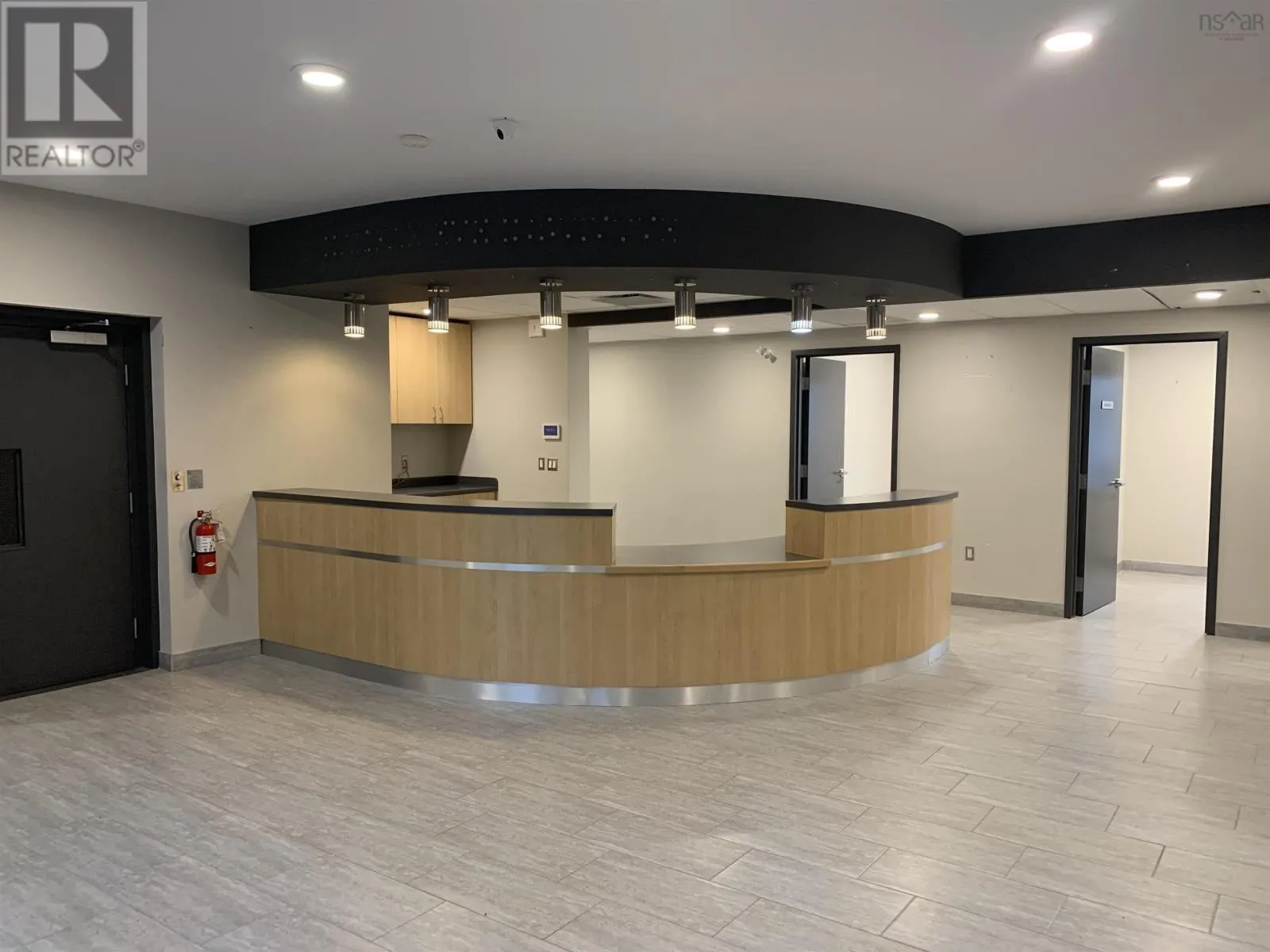 7 Bayview Road