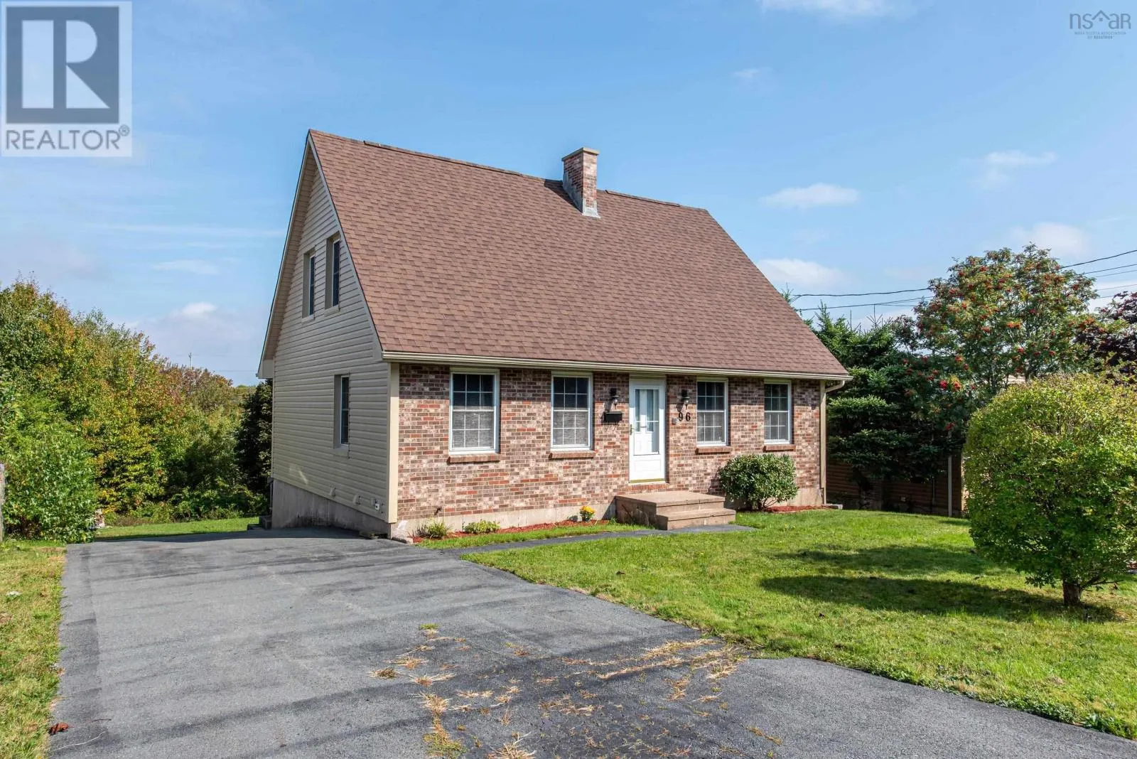 96 THORNHILL Drive