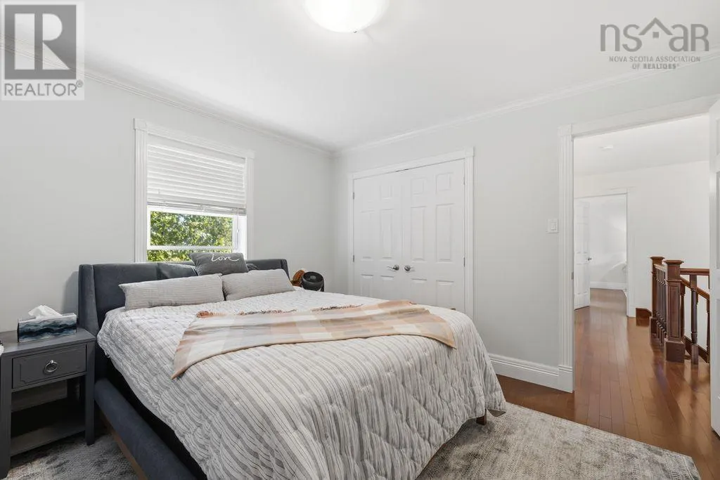 248 Kingswood Drive