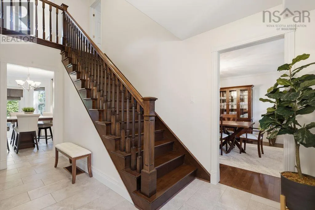 248 Kingswood Drive