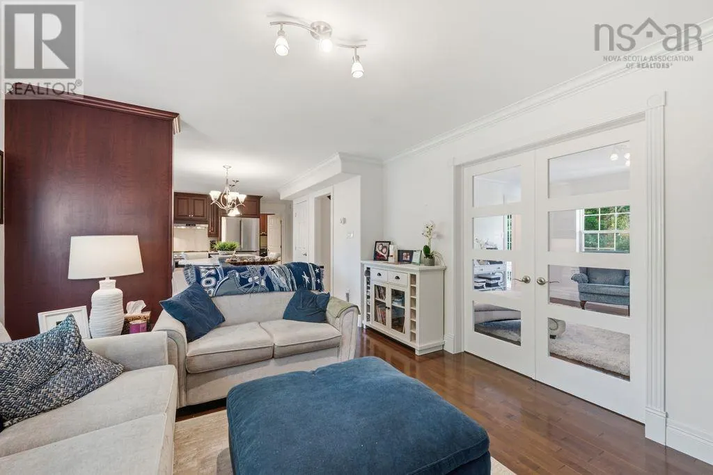 248 Kingswood Drive