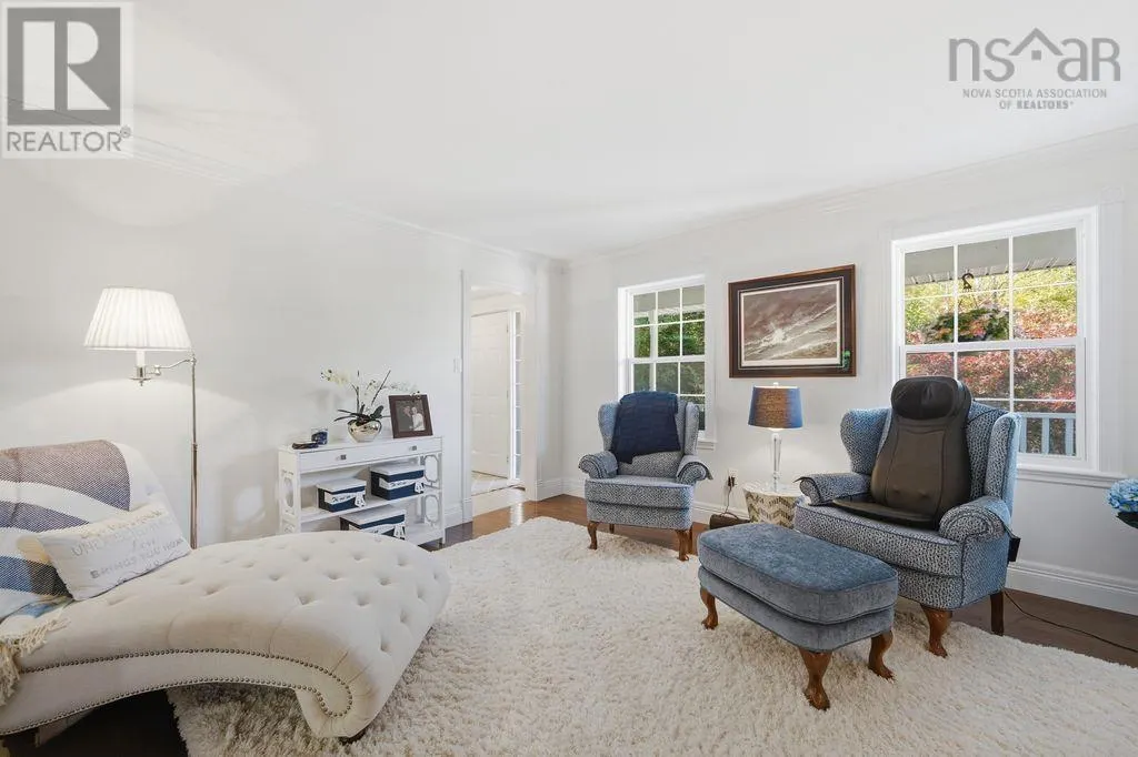 248 Kingswood Drive