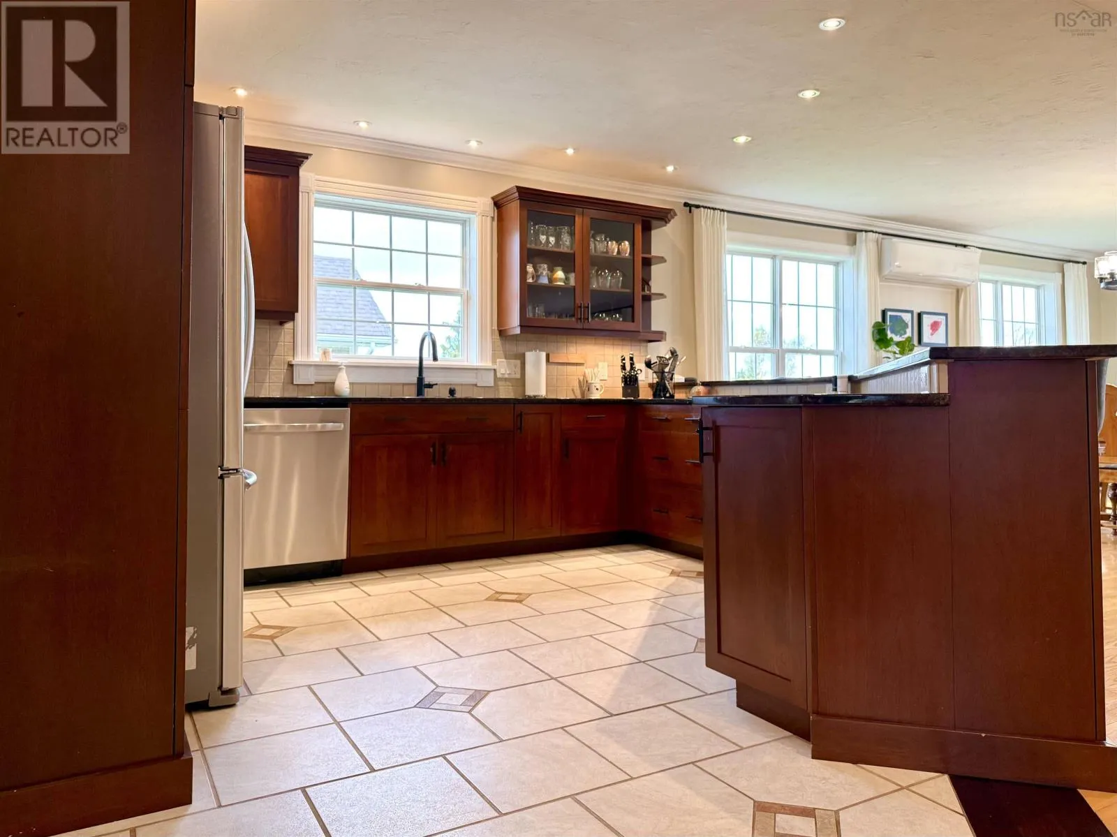 14 Marshview Drive