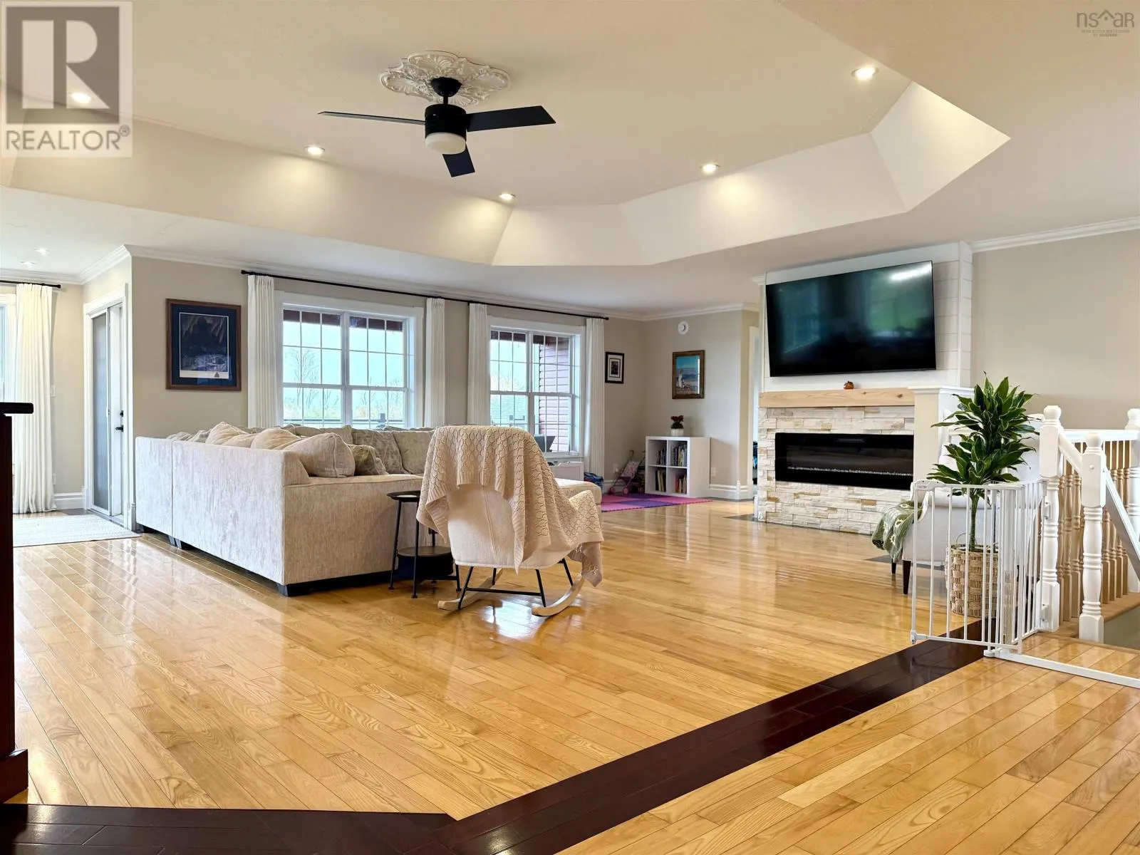 14 Marshview Drive