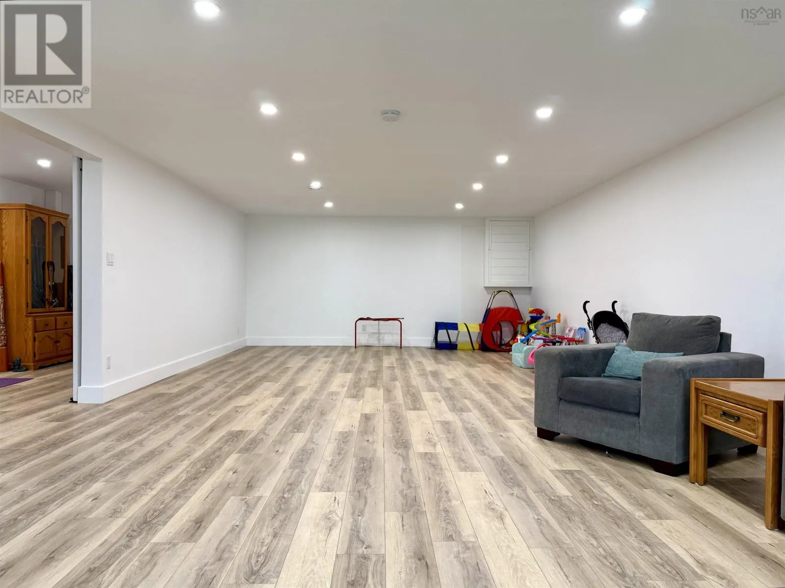 14 Marshview Drive