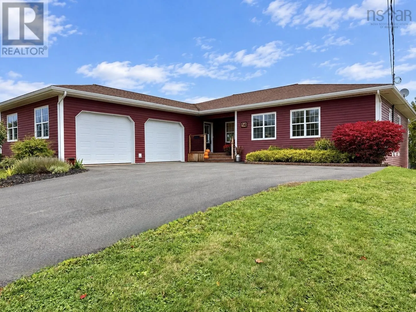 14 Marshview Drive
