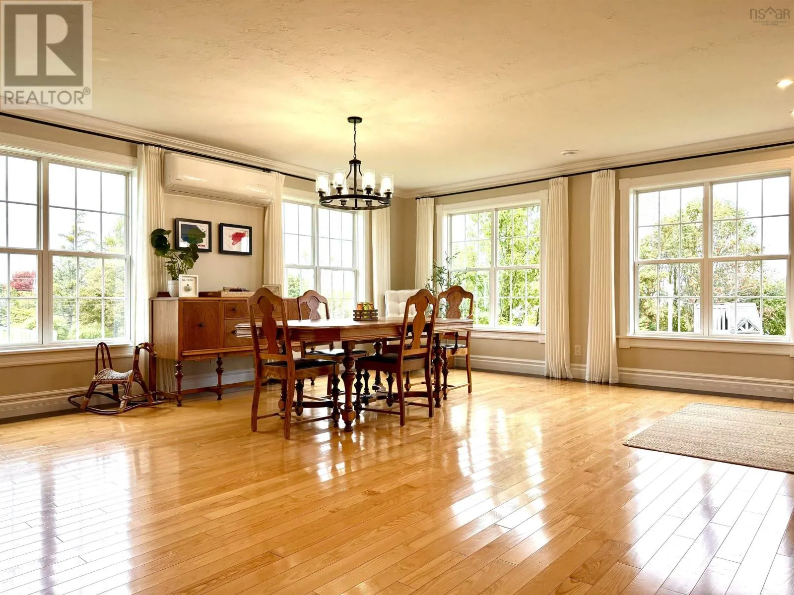 14 Marshview Drive