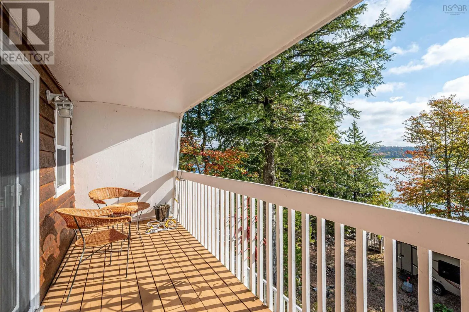 450 Lakeside Drive