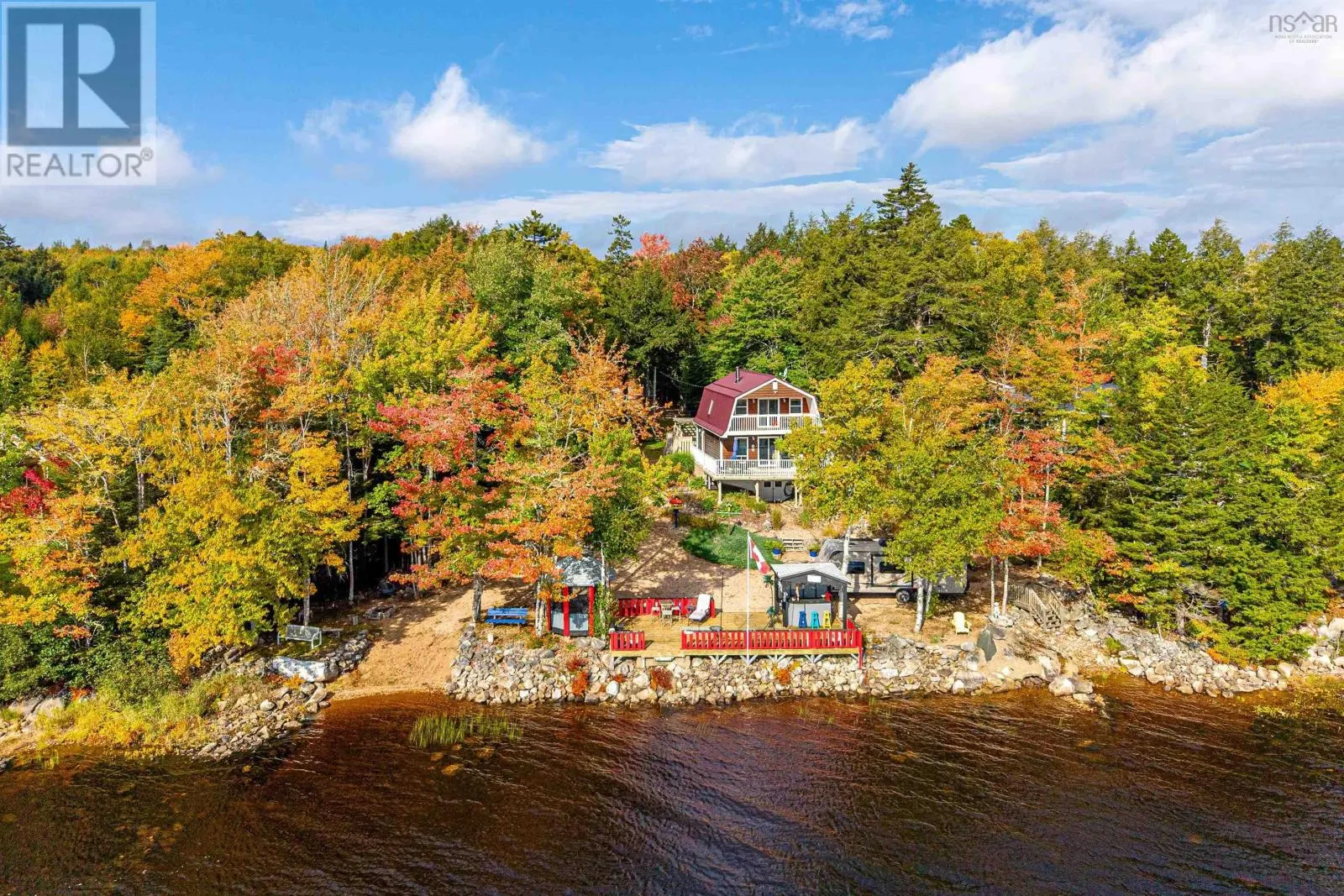 450 Lakeside Drive