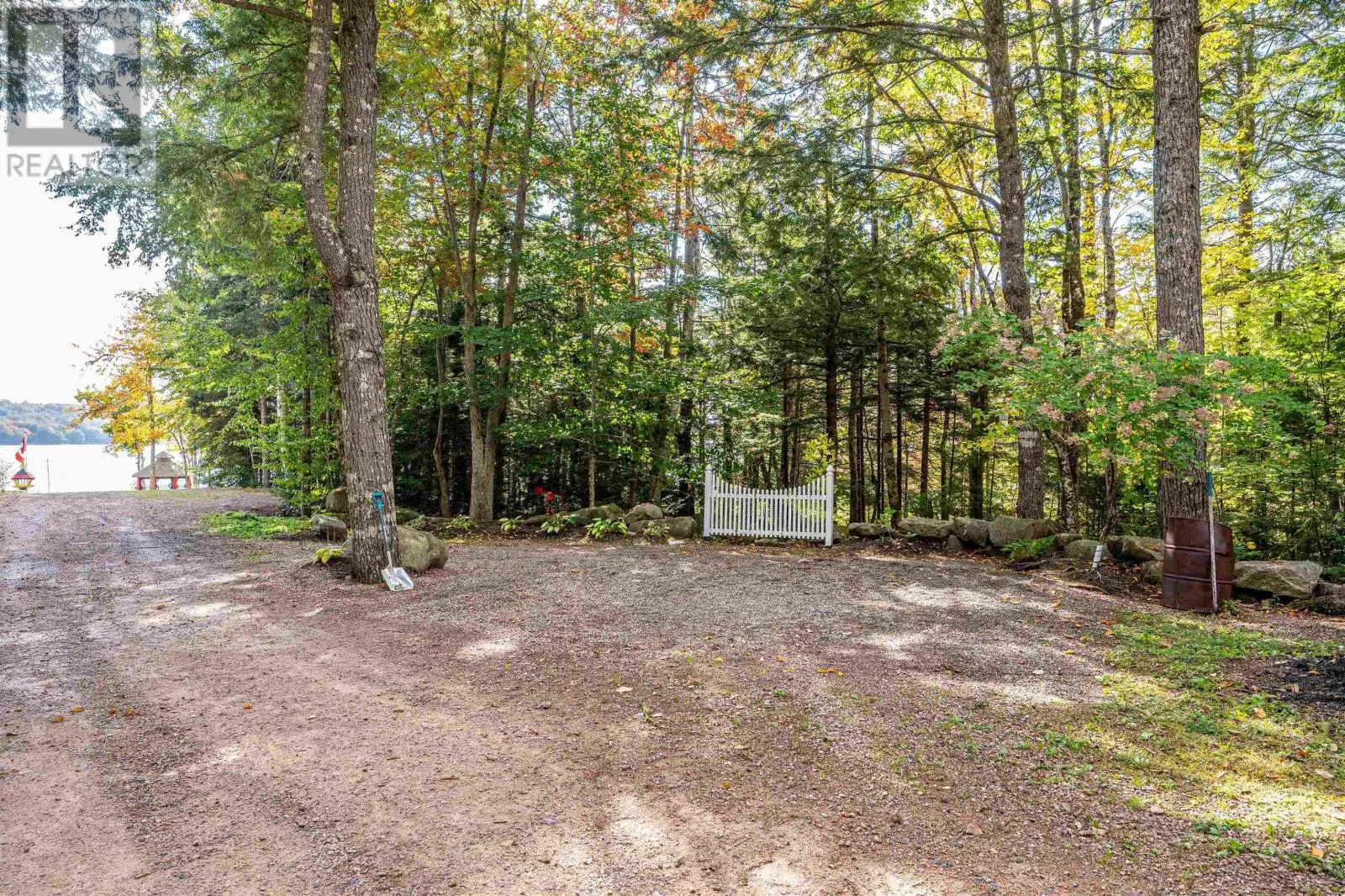 450 Lakeside Drive