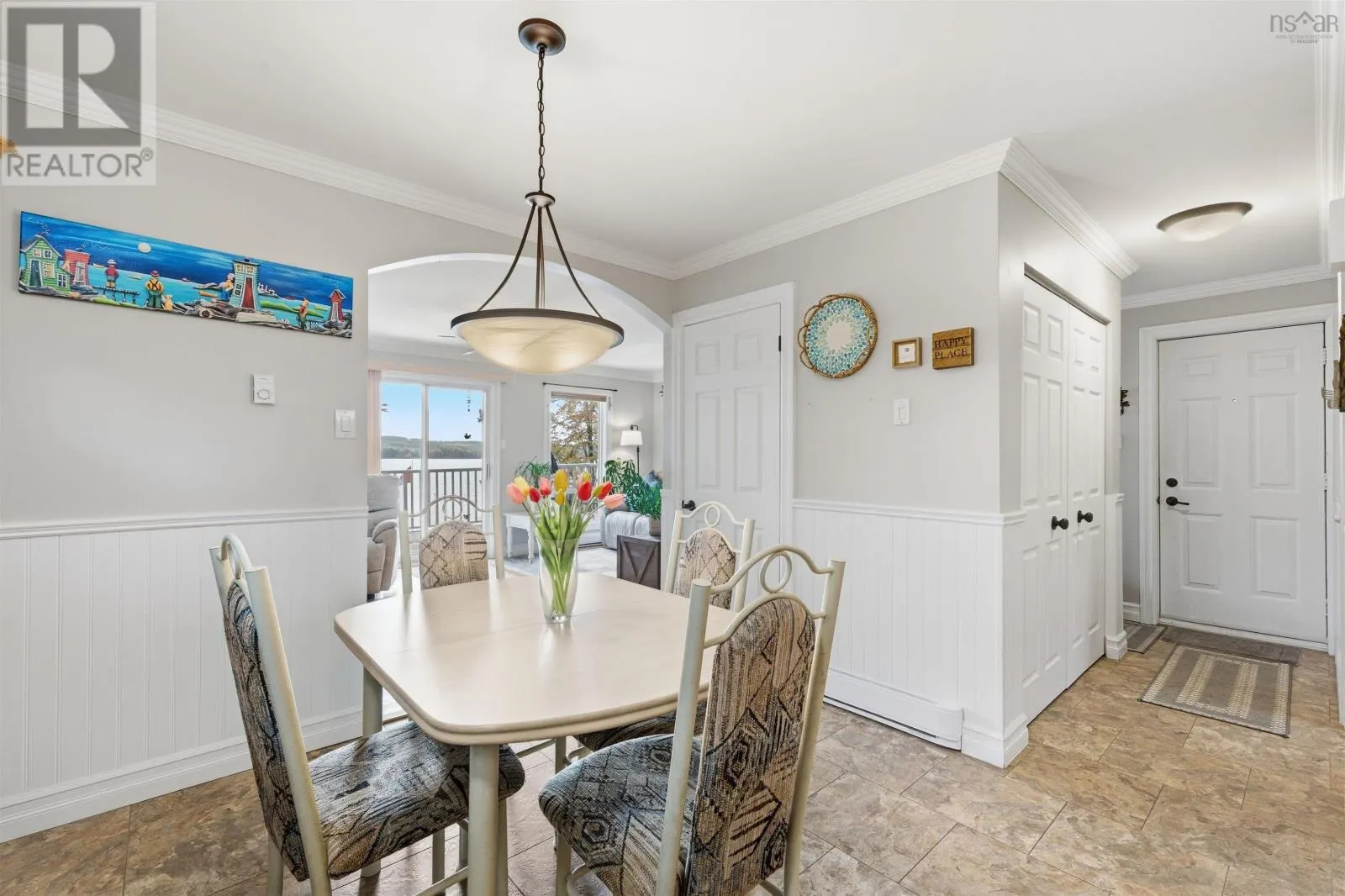 450 Lakeside Drive