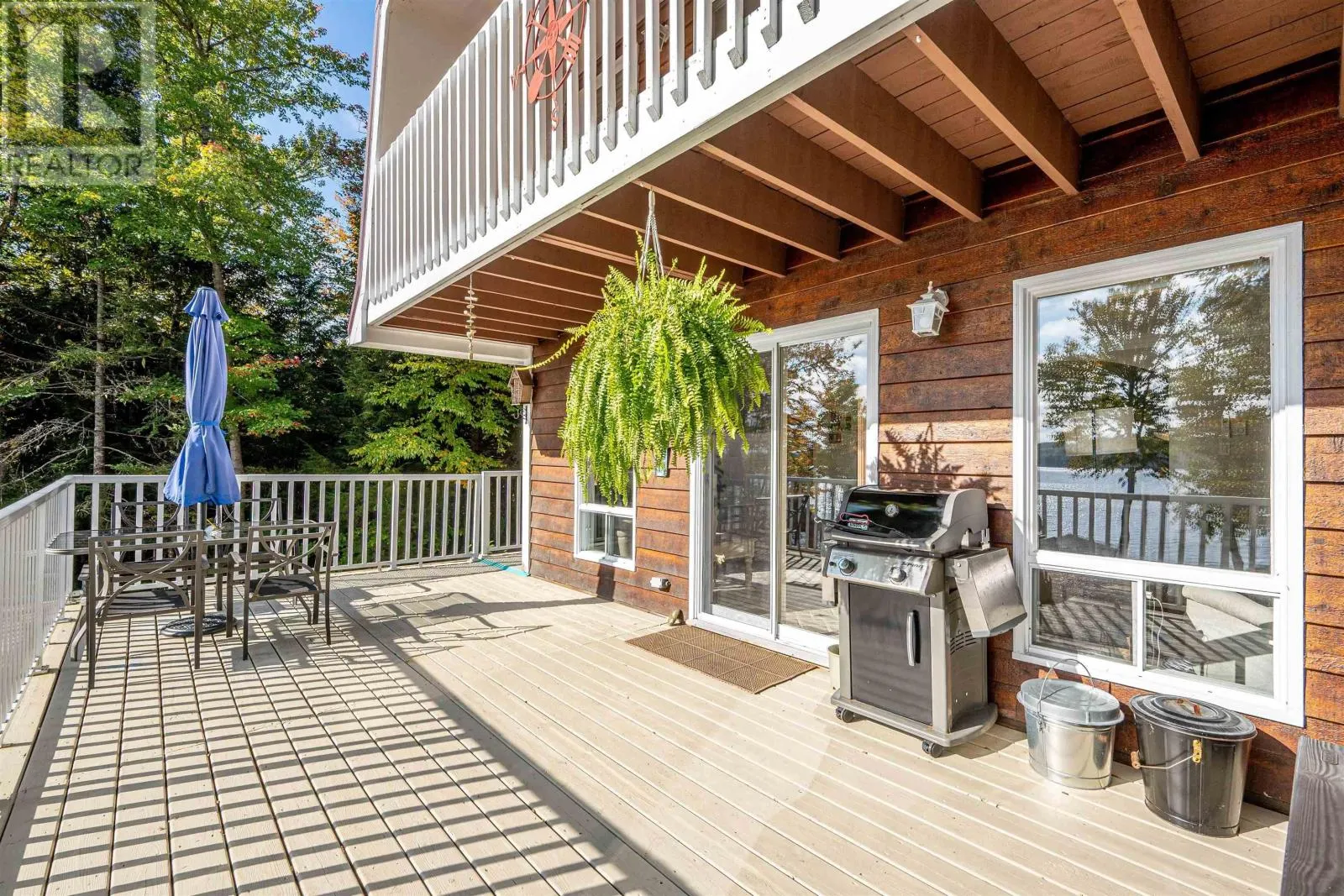 450 Lakeside Drive