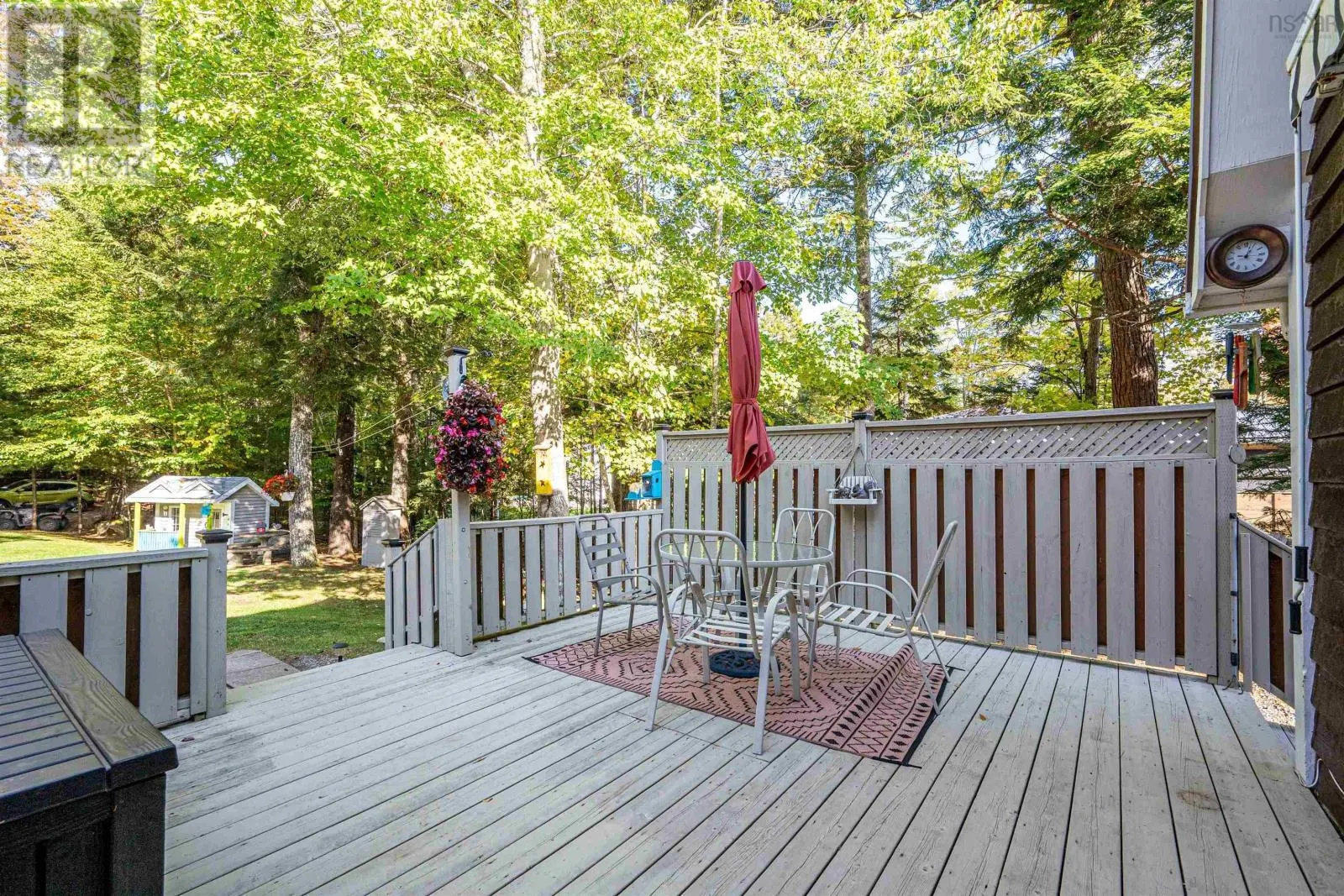 450 Lakeside Drive