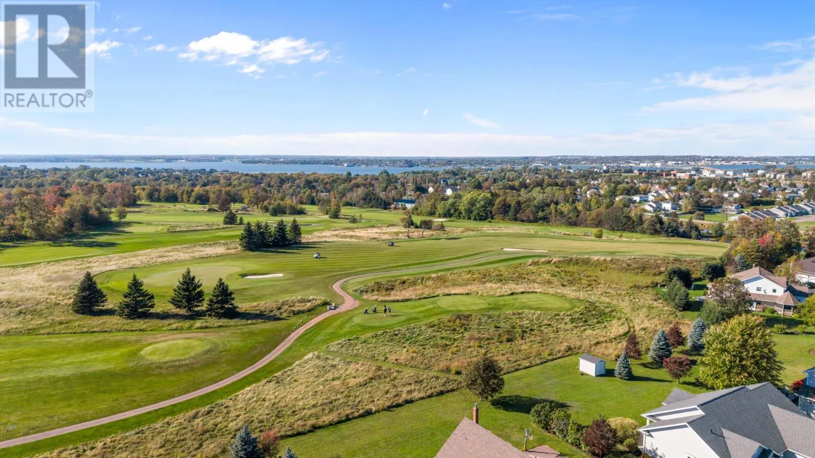 16 Edgeview Court