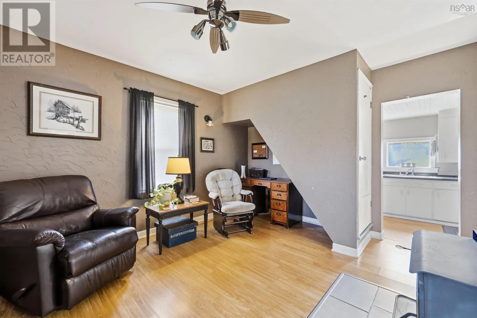 1462 East Dalhousie Road