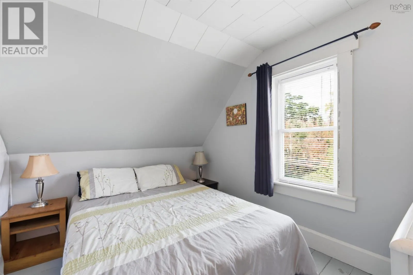 1462 East Dalhousie Road