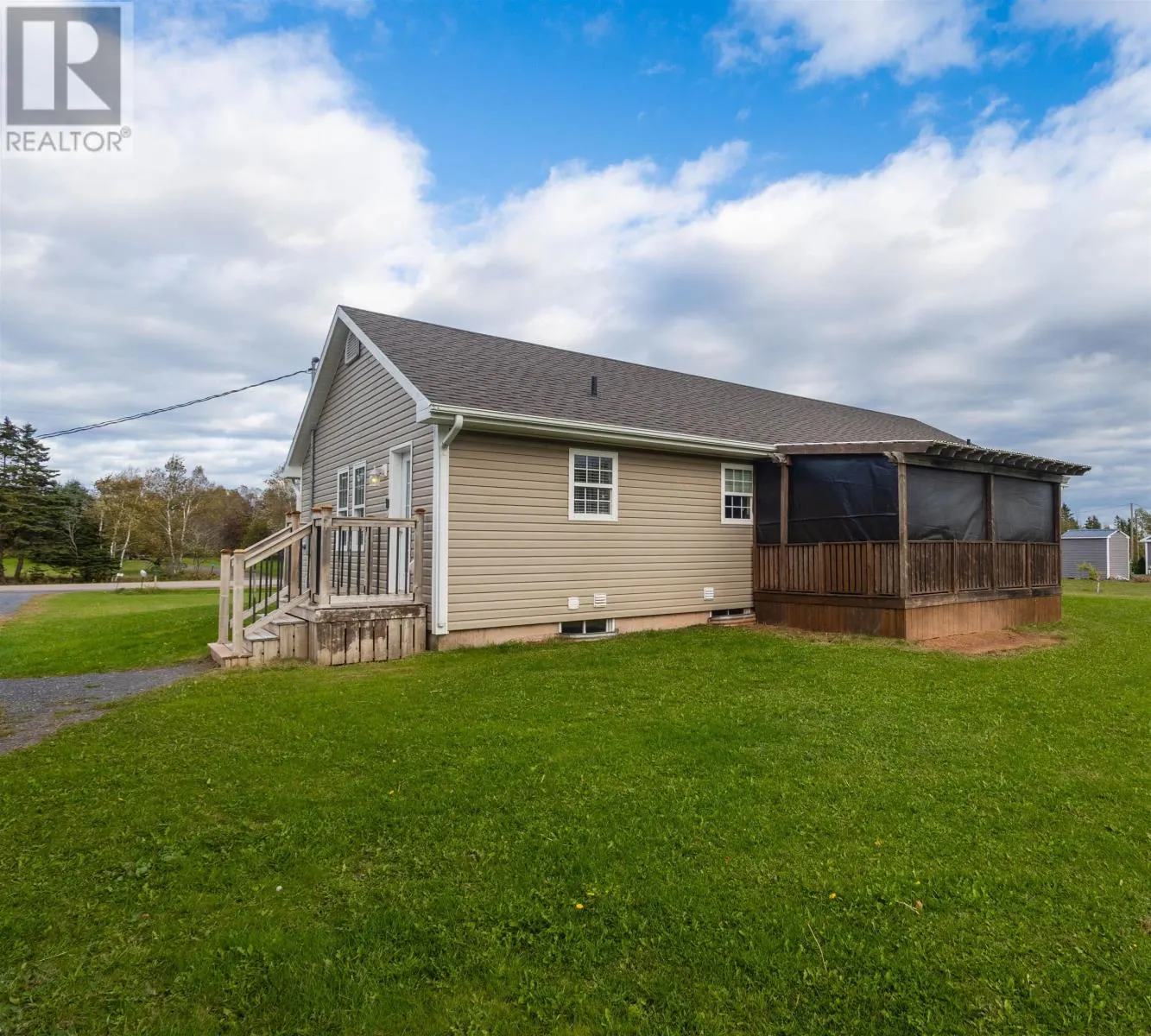 584 Lower Montague Road