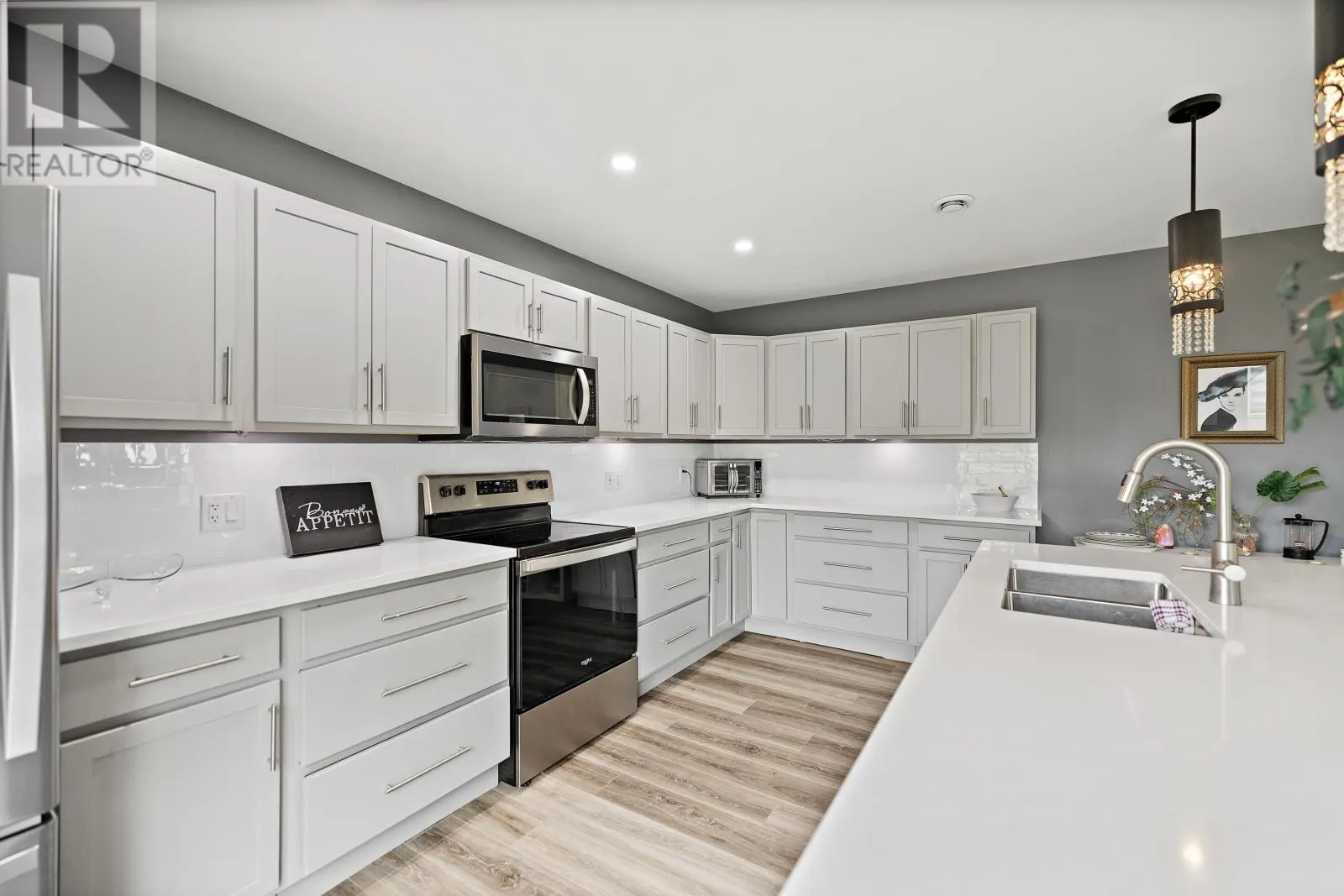 1 Balderston Court