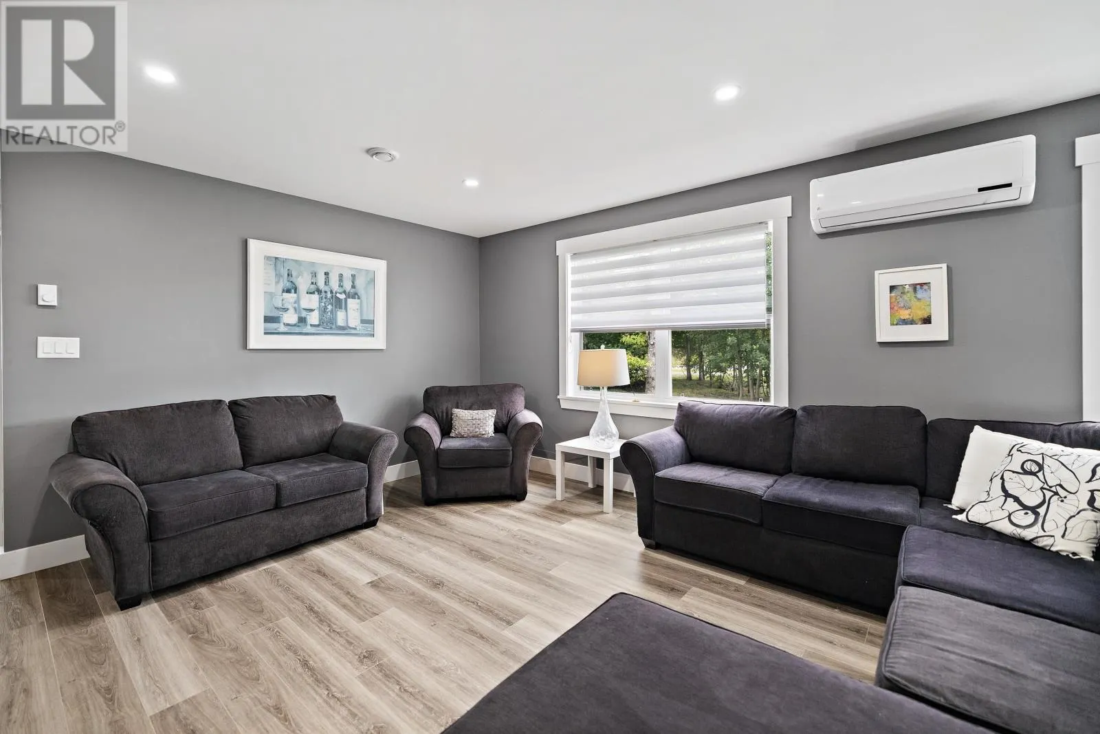 1 Balderston Court