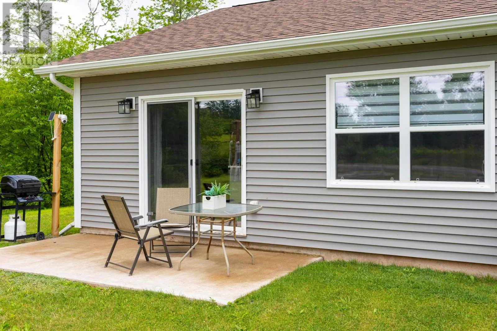 1 Balderston Court