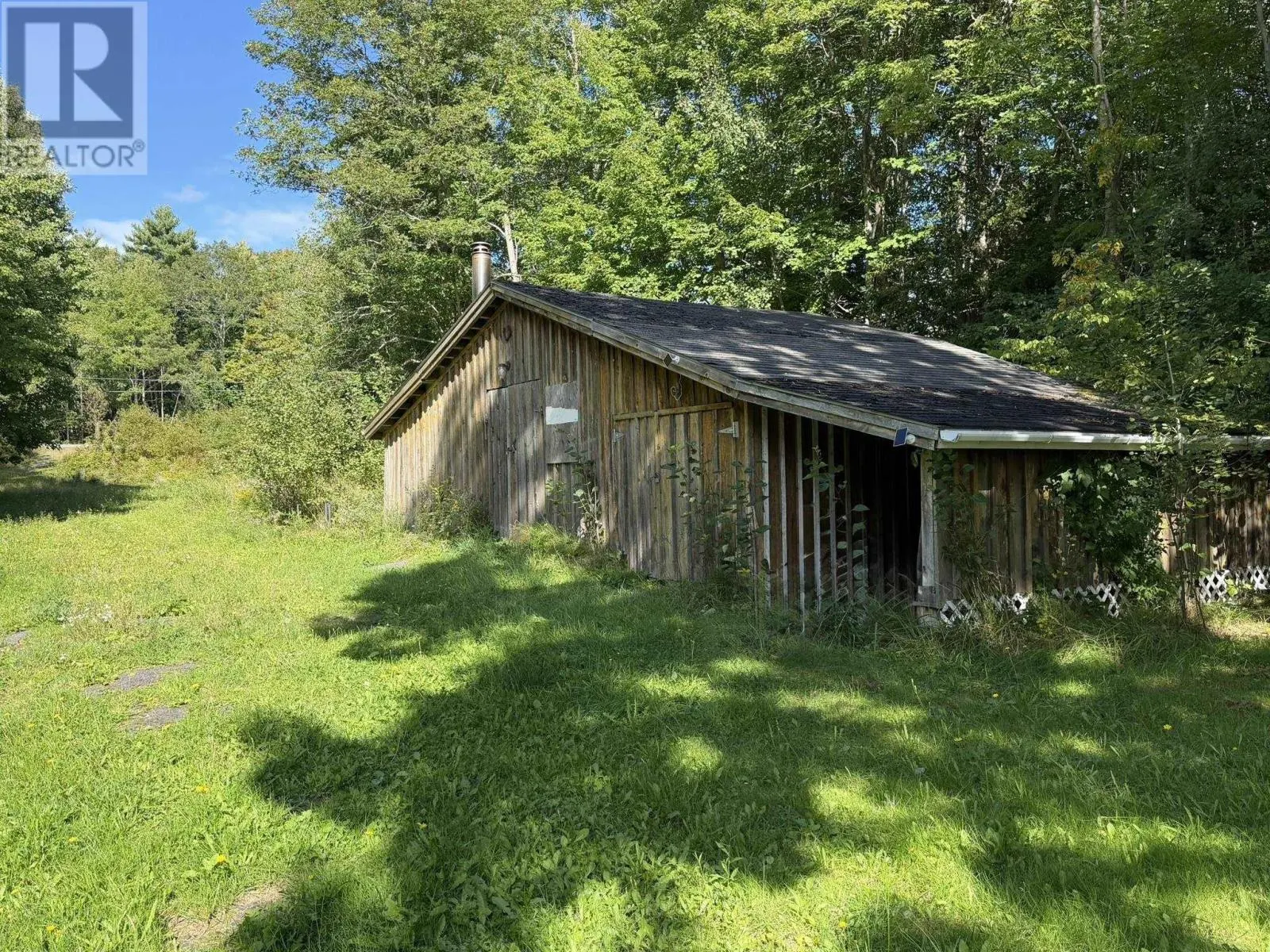 19 River Road