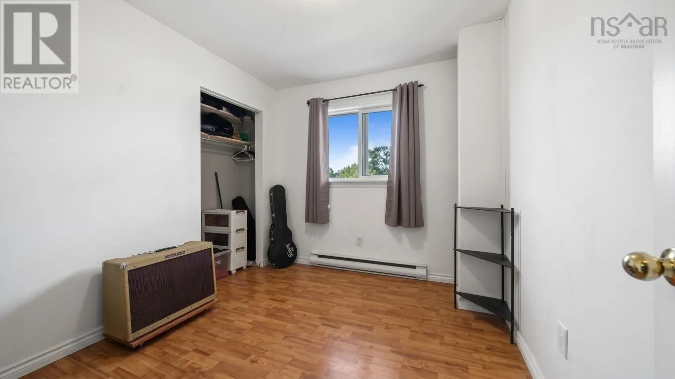 27 Tamerlane Court