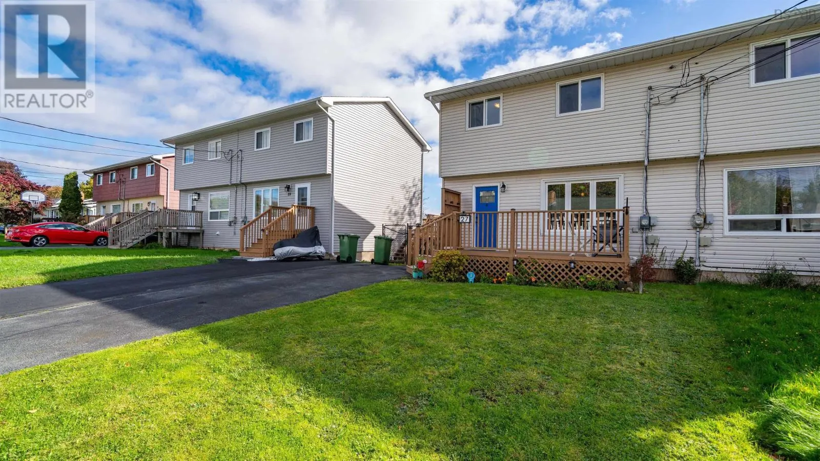 27 Tamerlane Court