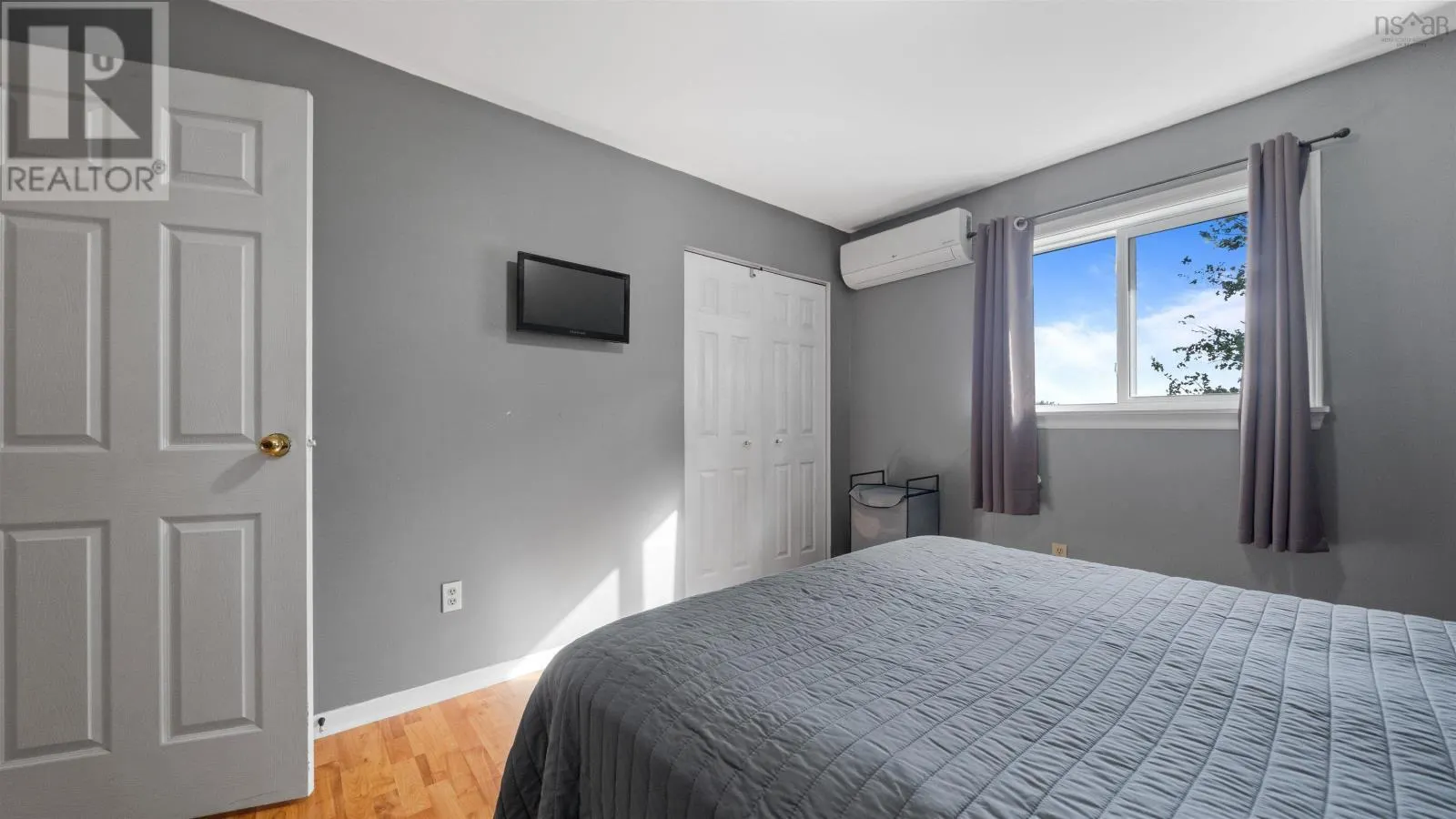27 Tamerlane Court