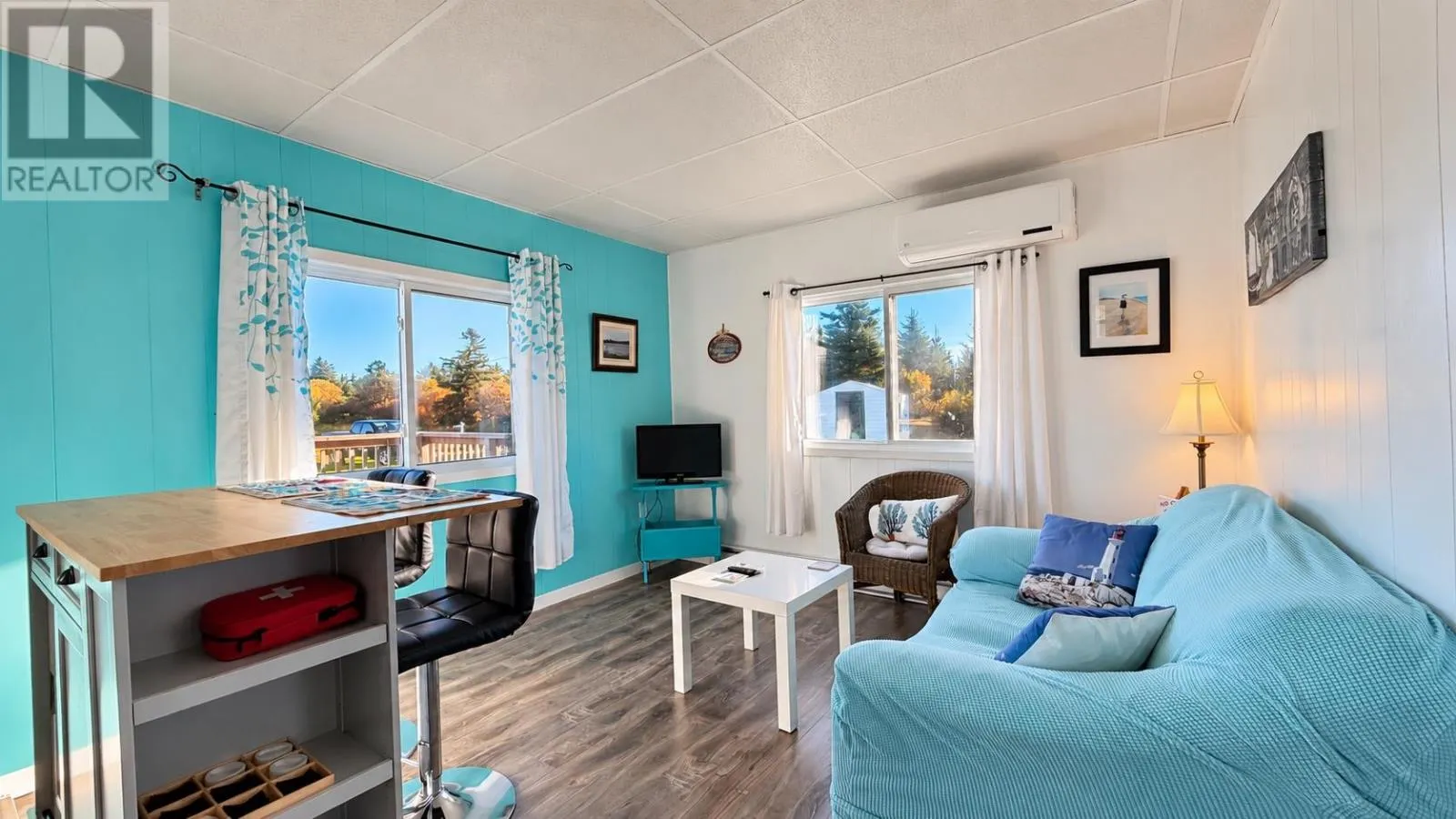 63 LAKE VIEW Lane