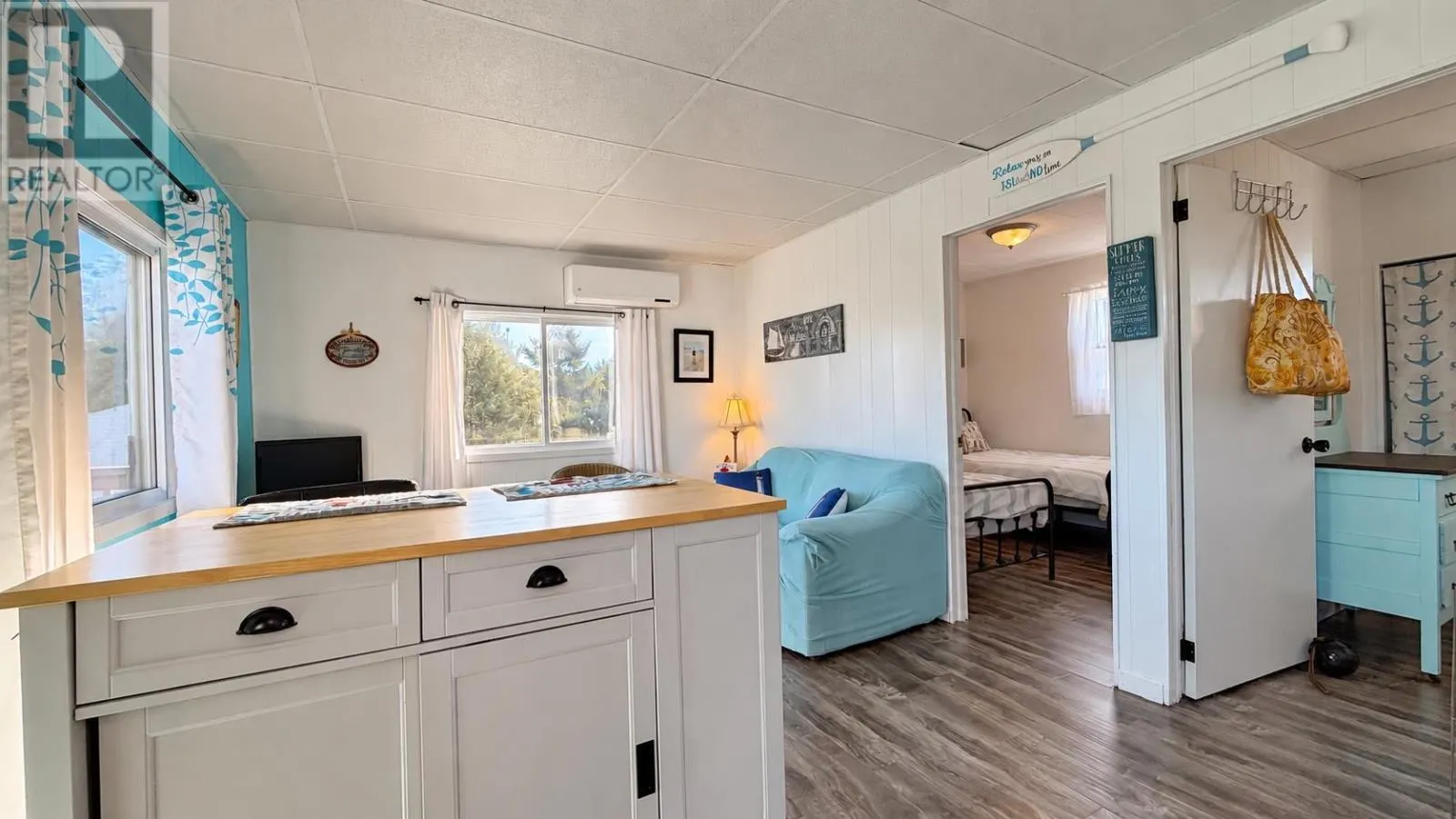 63 LAKE VIEW Lane