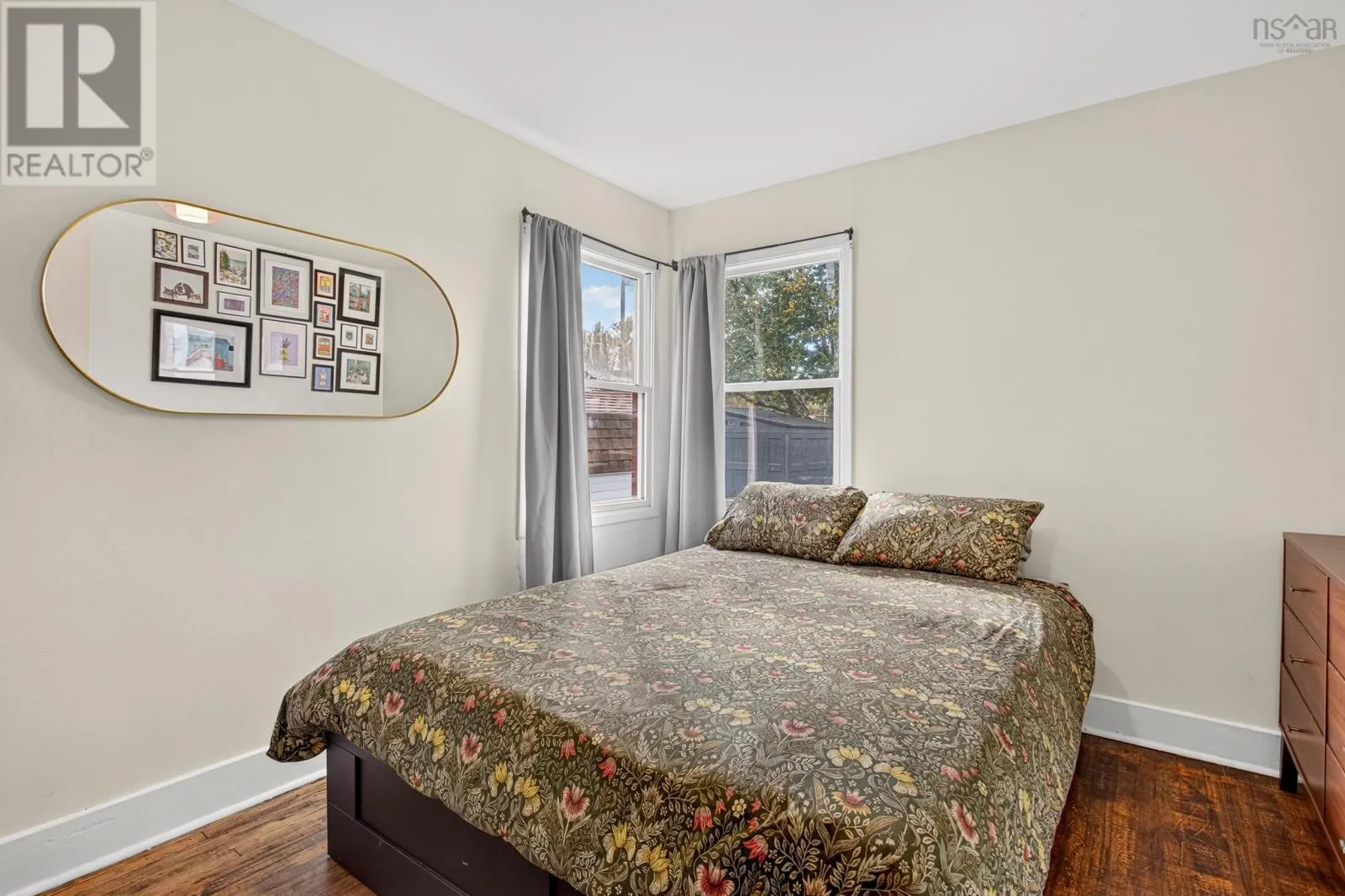 5385/87 Glebe Street