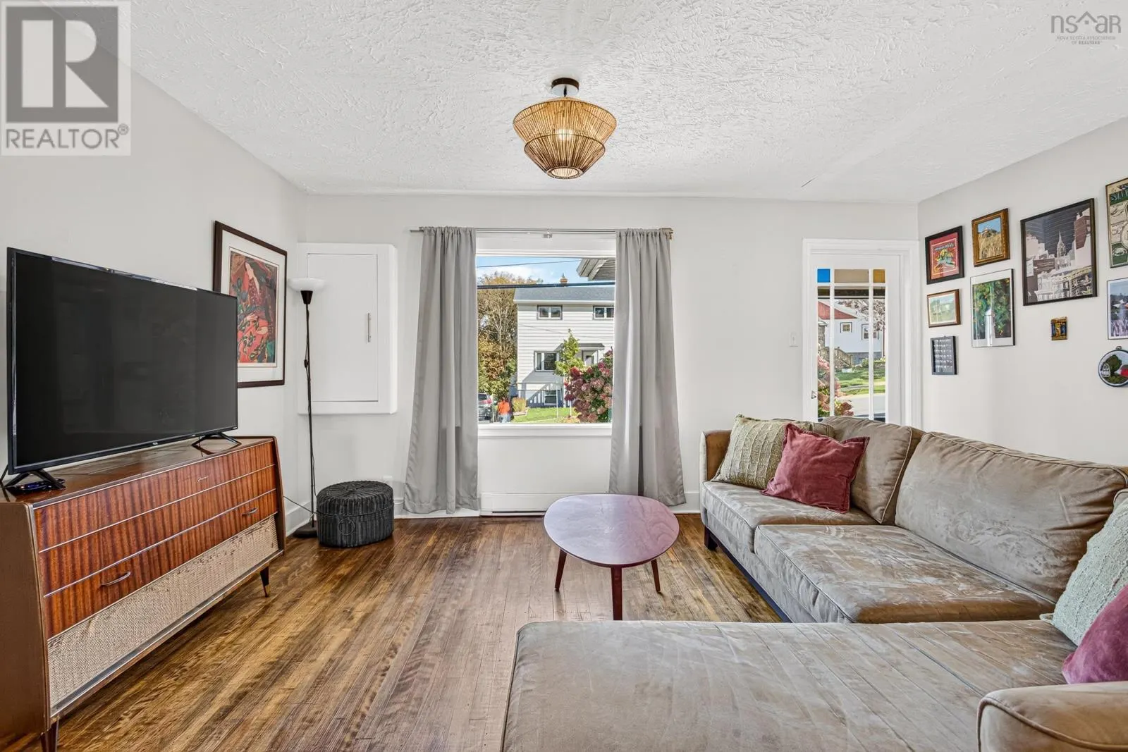 5385/87 Glebe Street