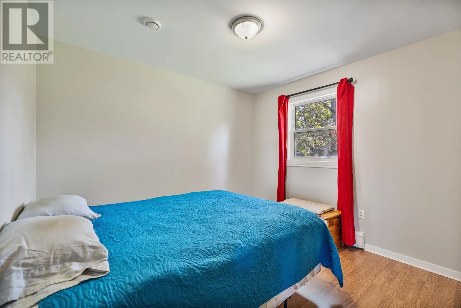 24-26 Thorndale Drive