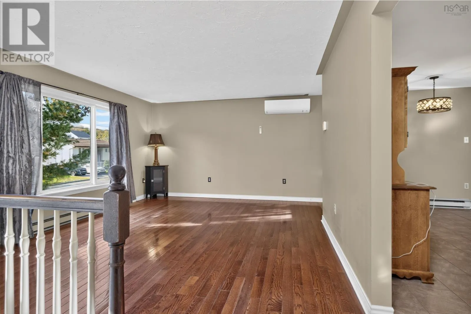 29 Roslyn Drive