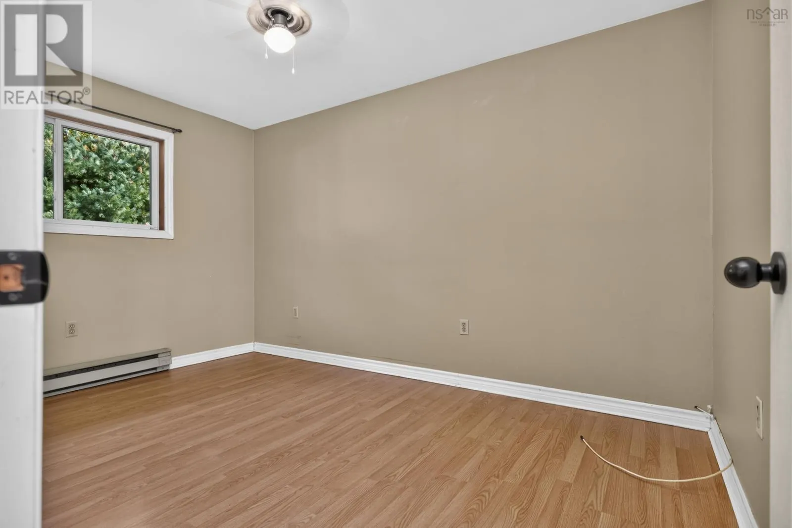 29 Roslyn Drive