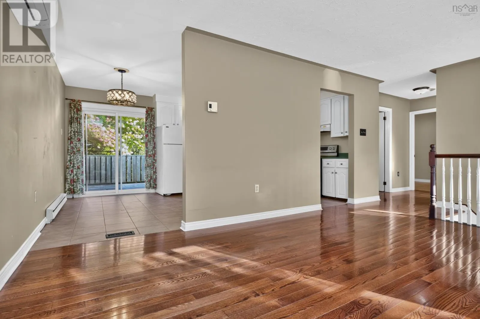 29 Roslyn Drive