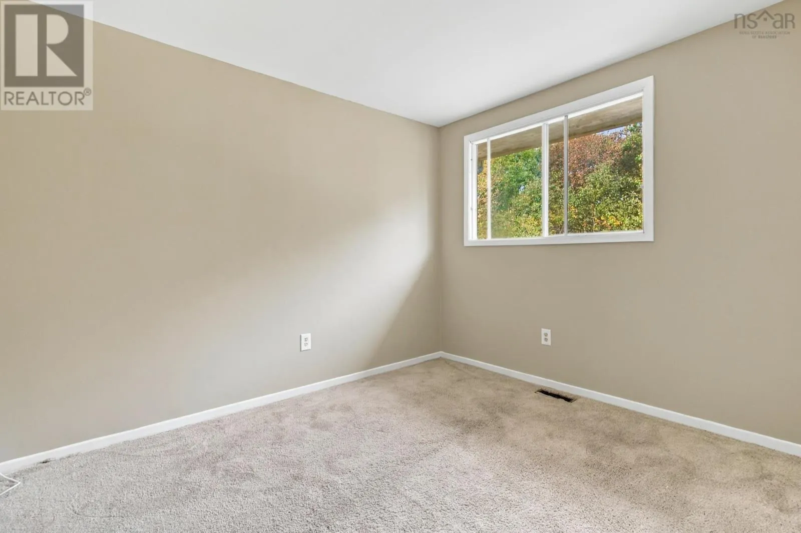 38 Regal Road