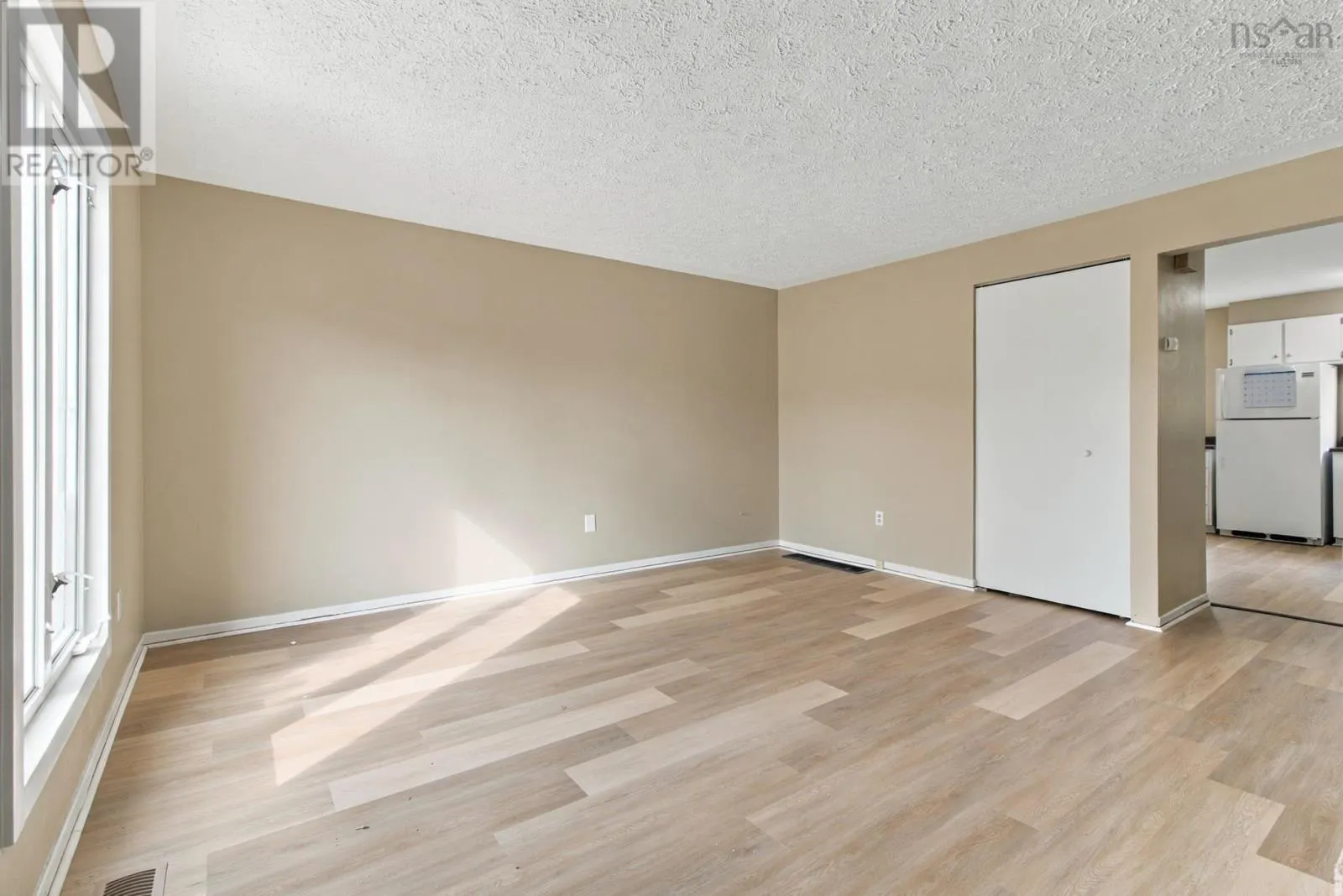 38 Regal Road
