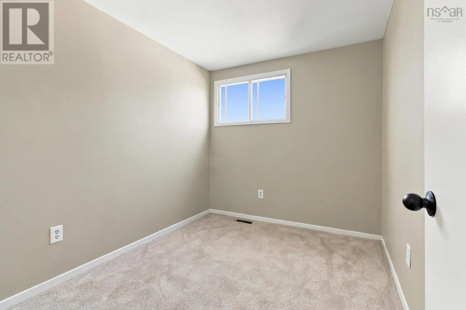 38 Regal Road
