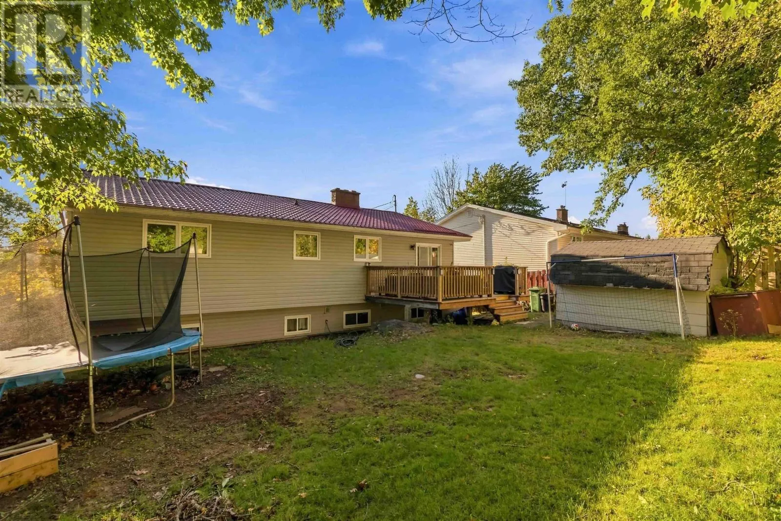11 Riverview Crescent