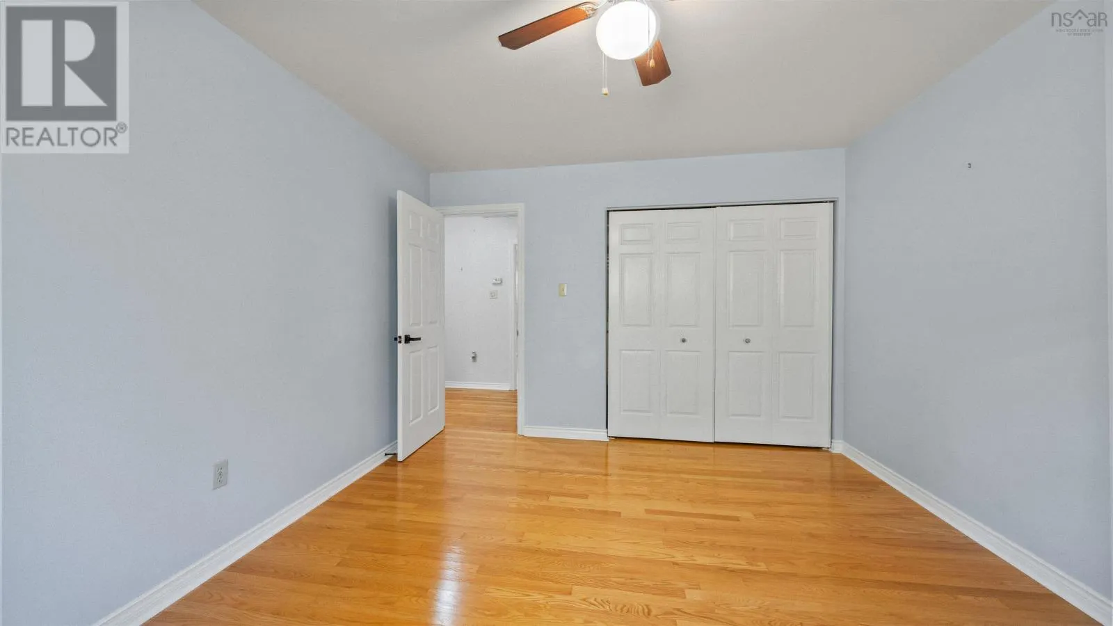40 Walden Place