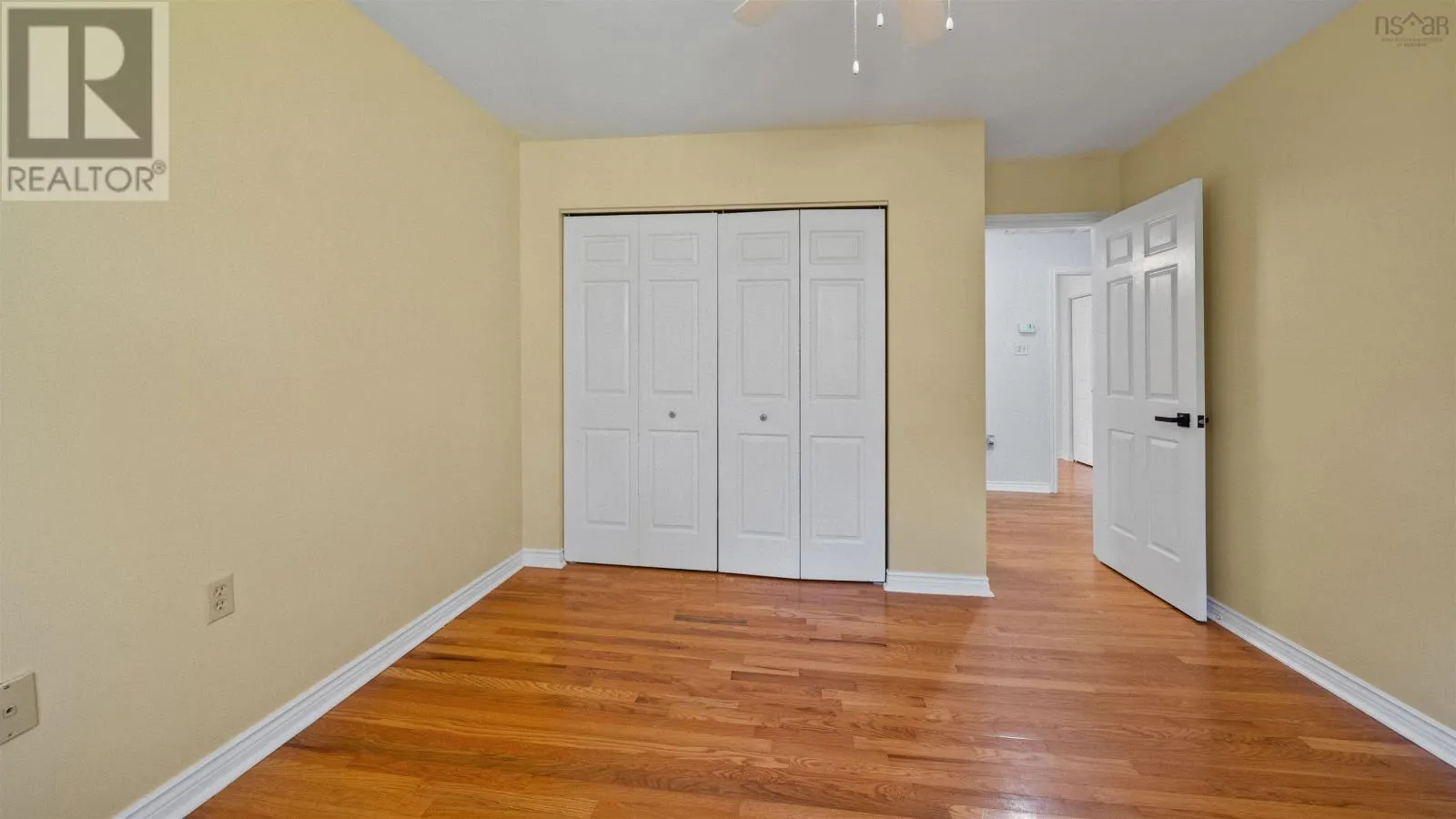 40 Walden Place